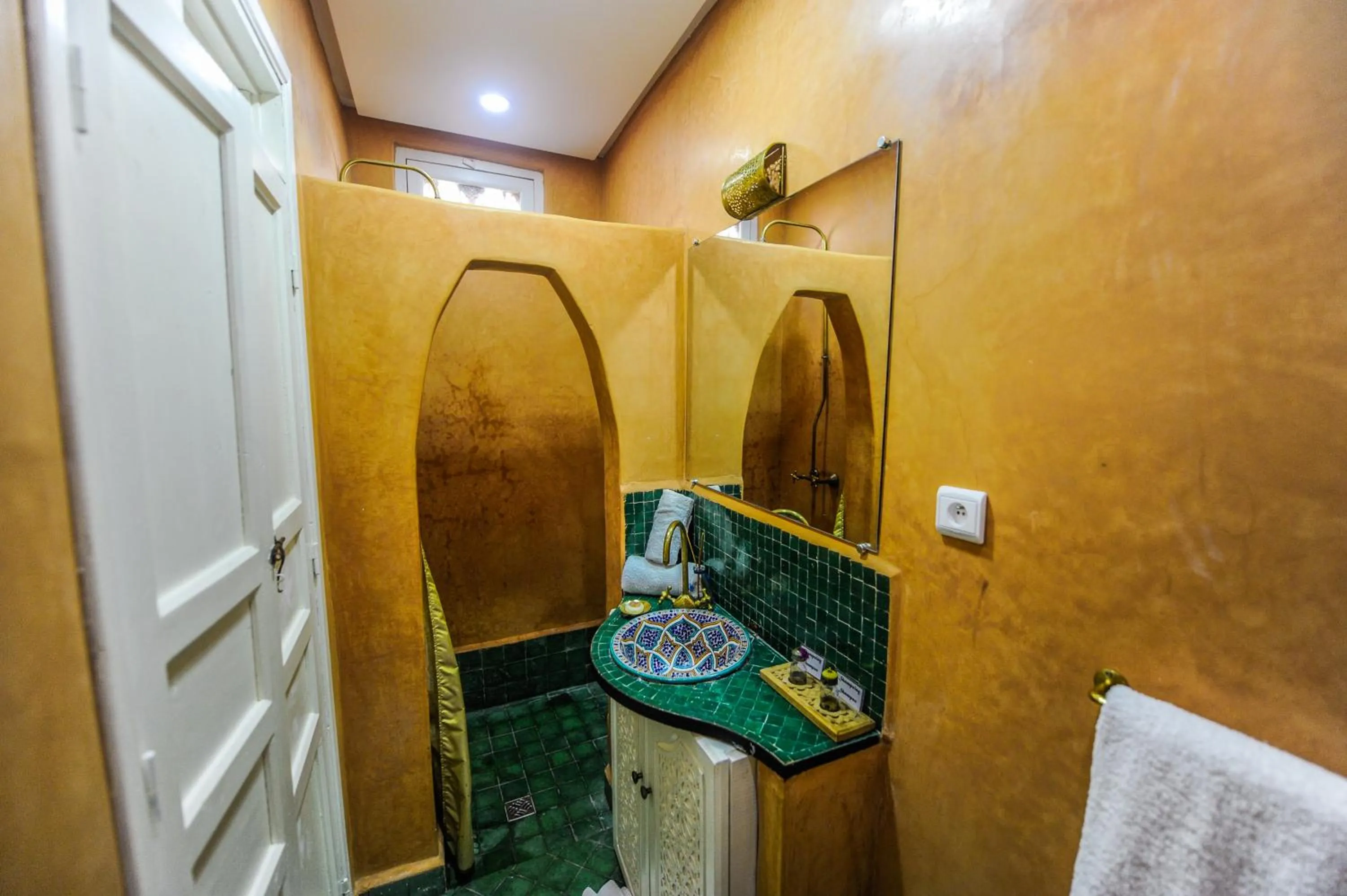 Bathroom in Riad Milouda