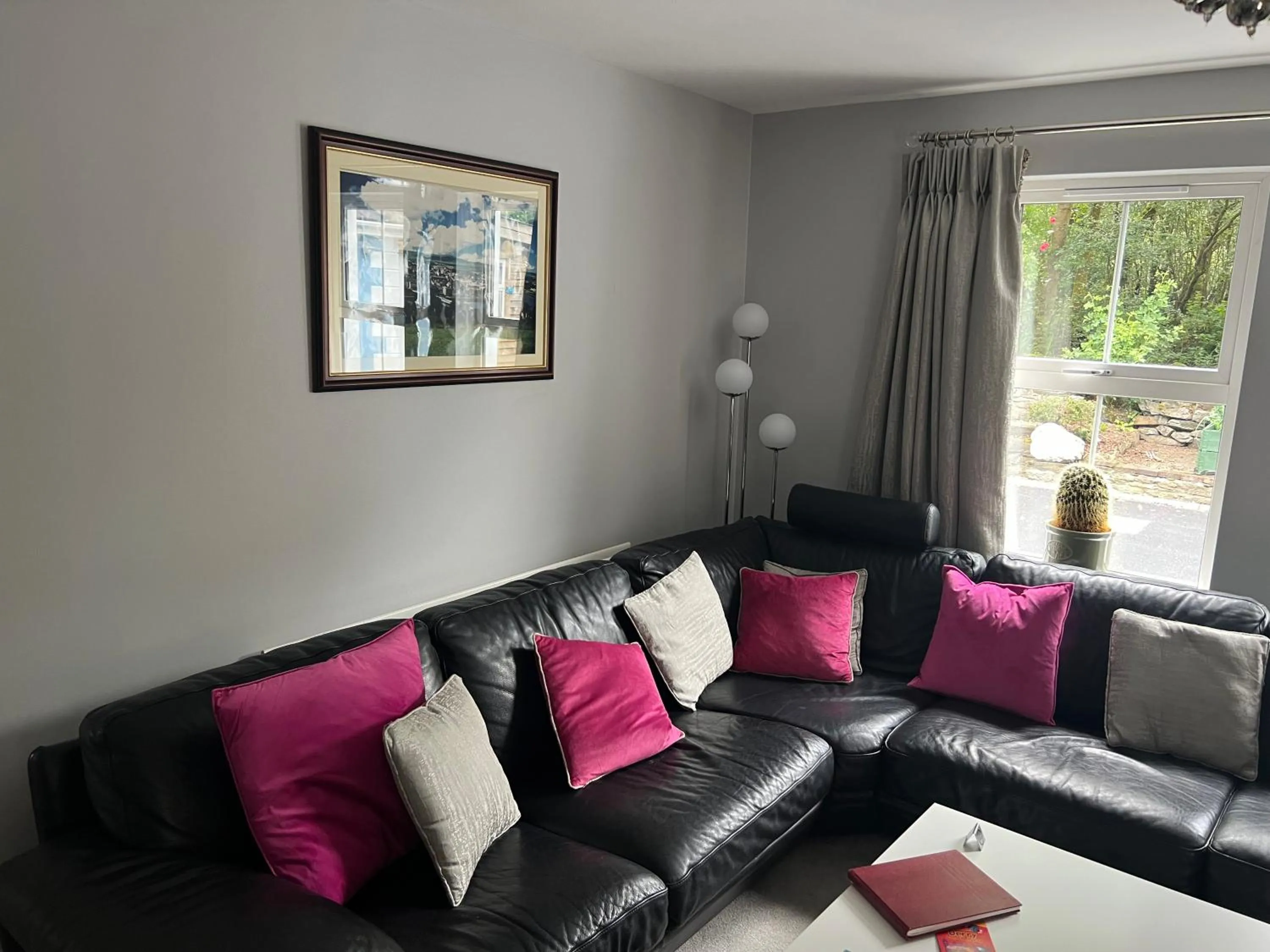 Property building in Five Oaks