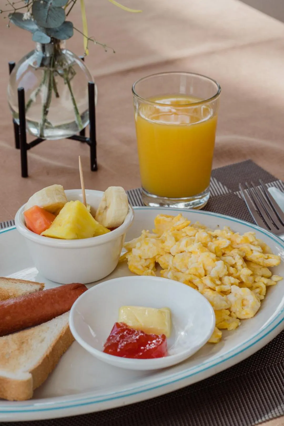 Breakfast in Hotel Diriá Santa Cruz