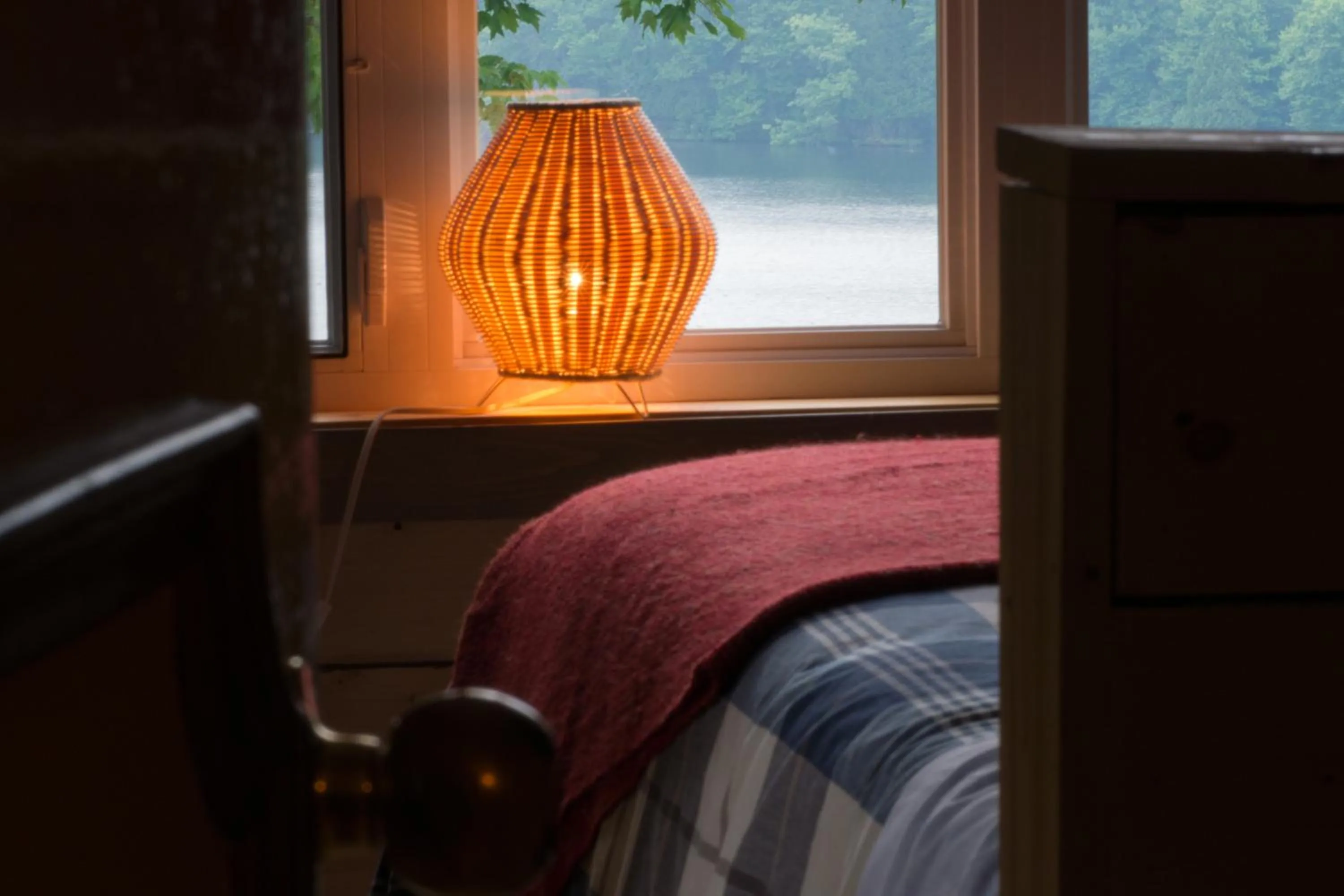 Lake view, Bed in Manoir du Lac Sept-Îles