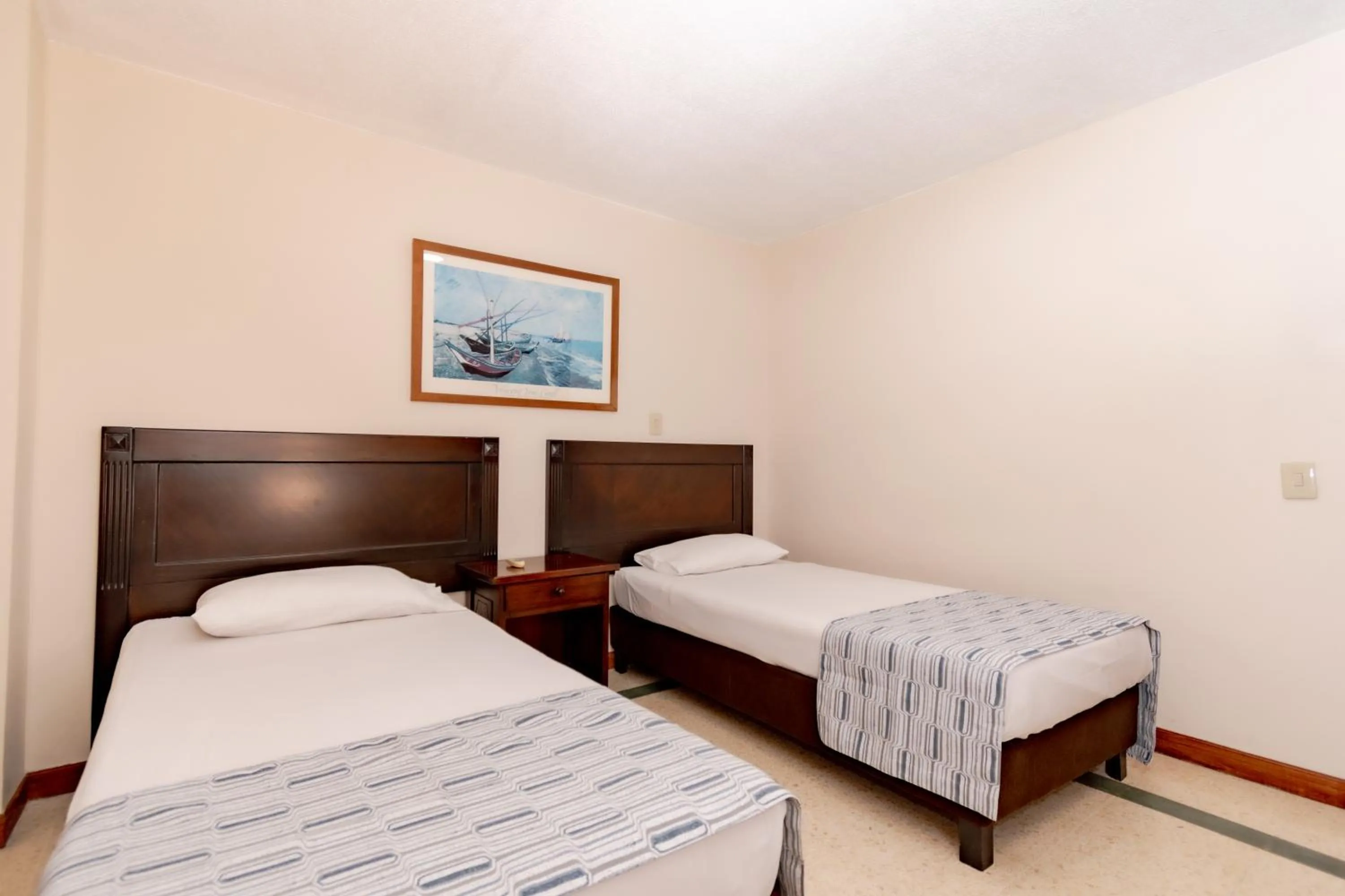 kitchen, Bed in Hotel San Pedro del Fuerte