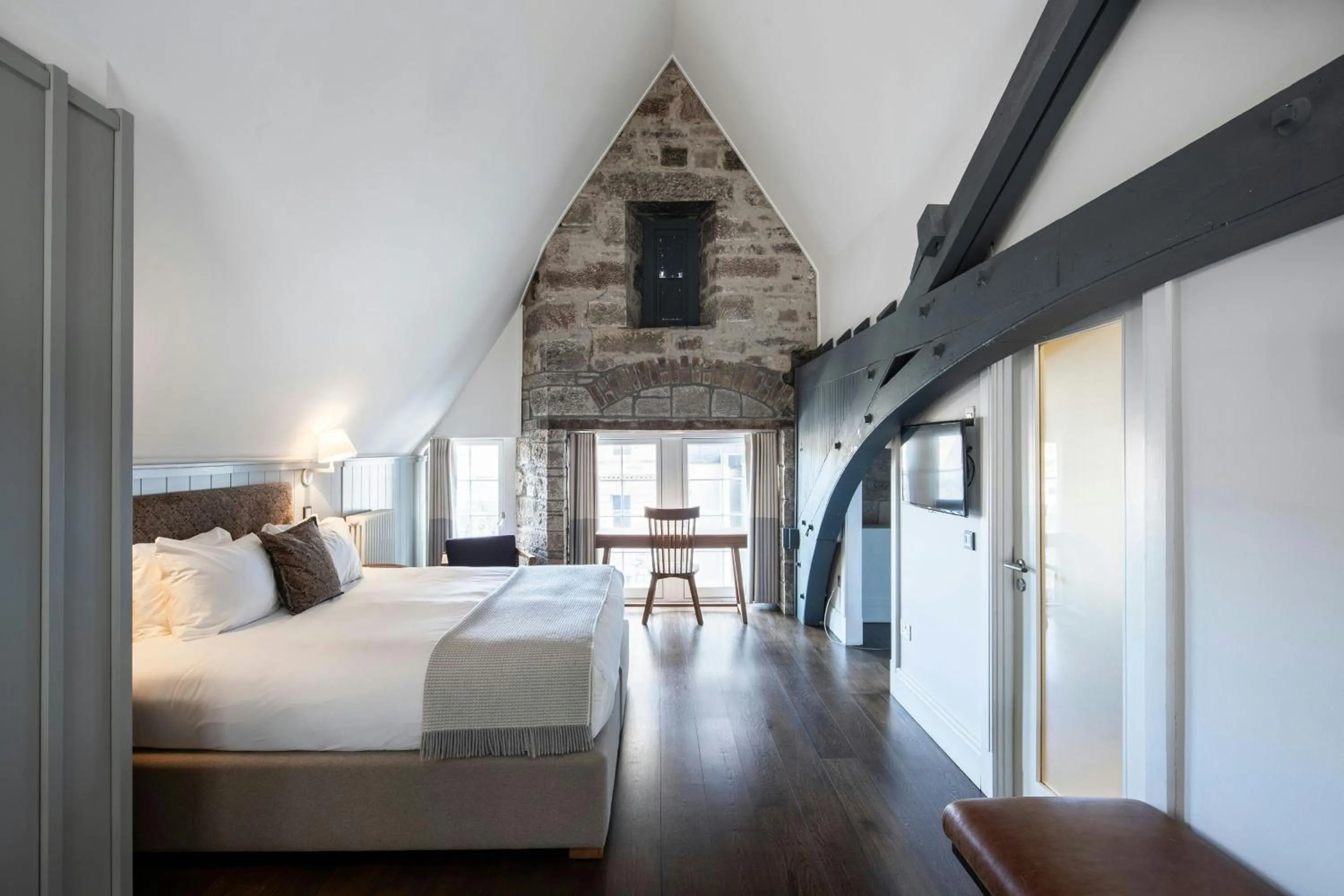 Bedroom, Bed in Old Town Chambers, Autograph Collection