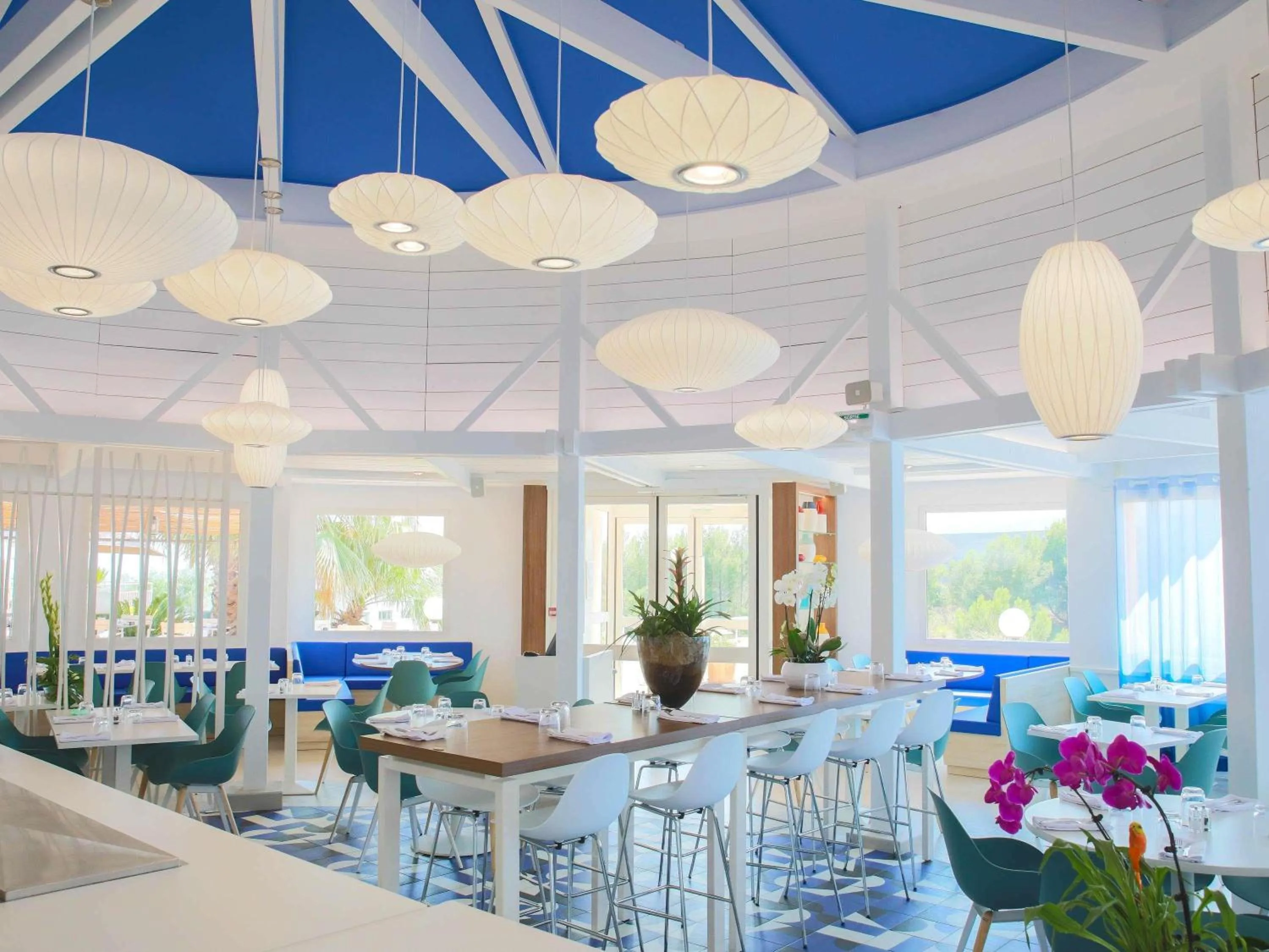 Restaurant/places to eat in ibis La Ciotat