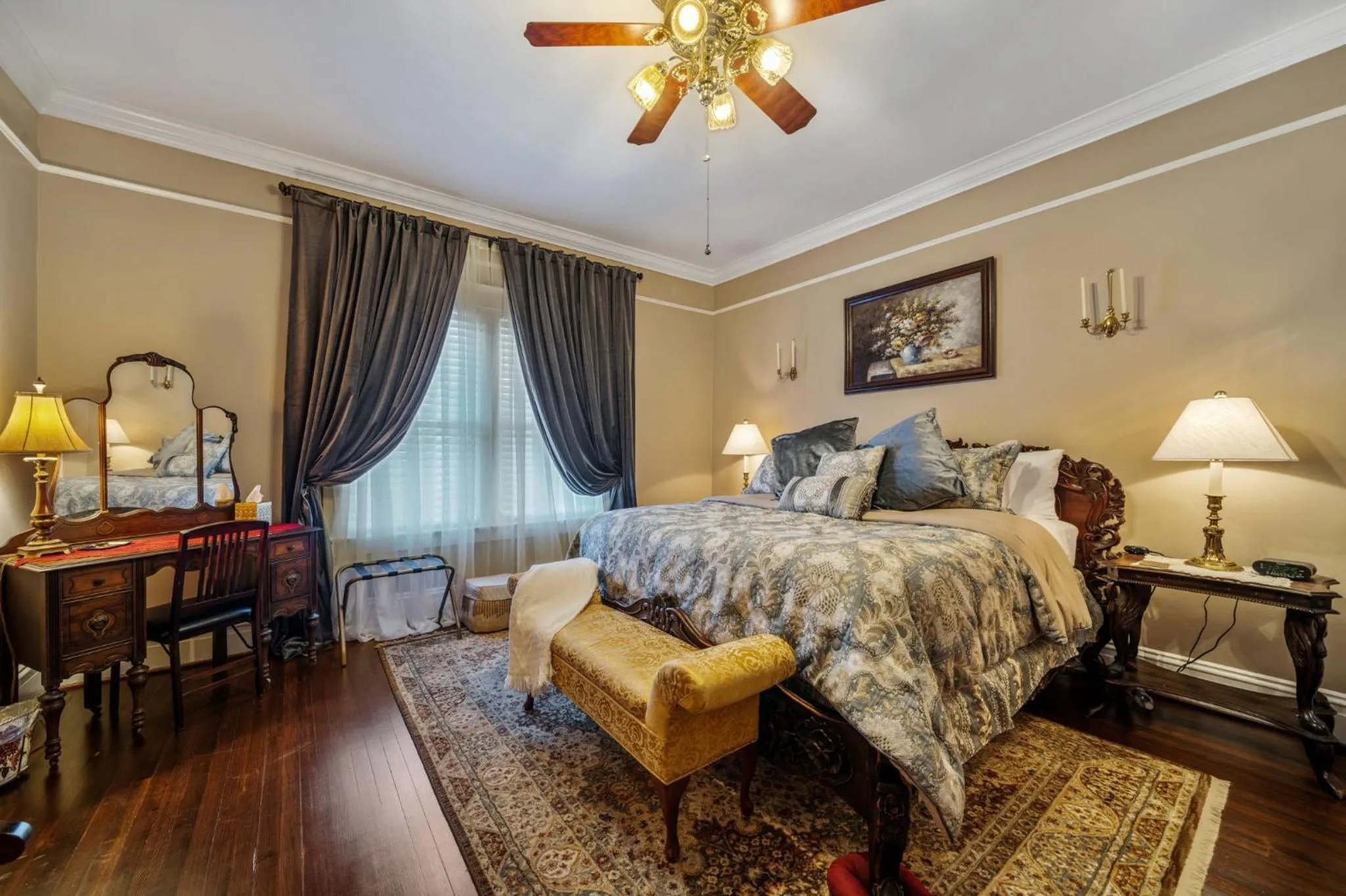 Bedroom, Bed in The Inn on Front Street