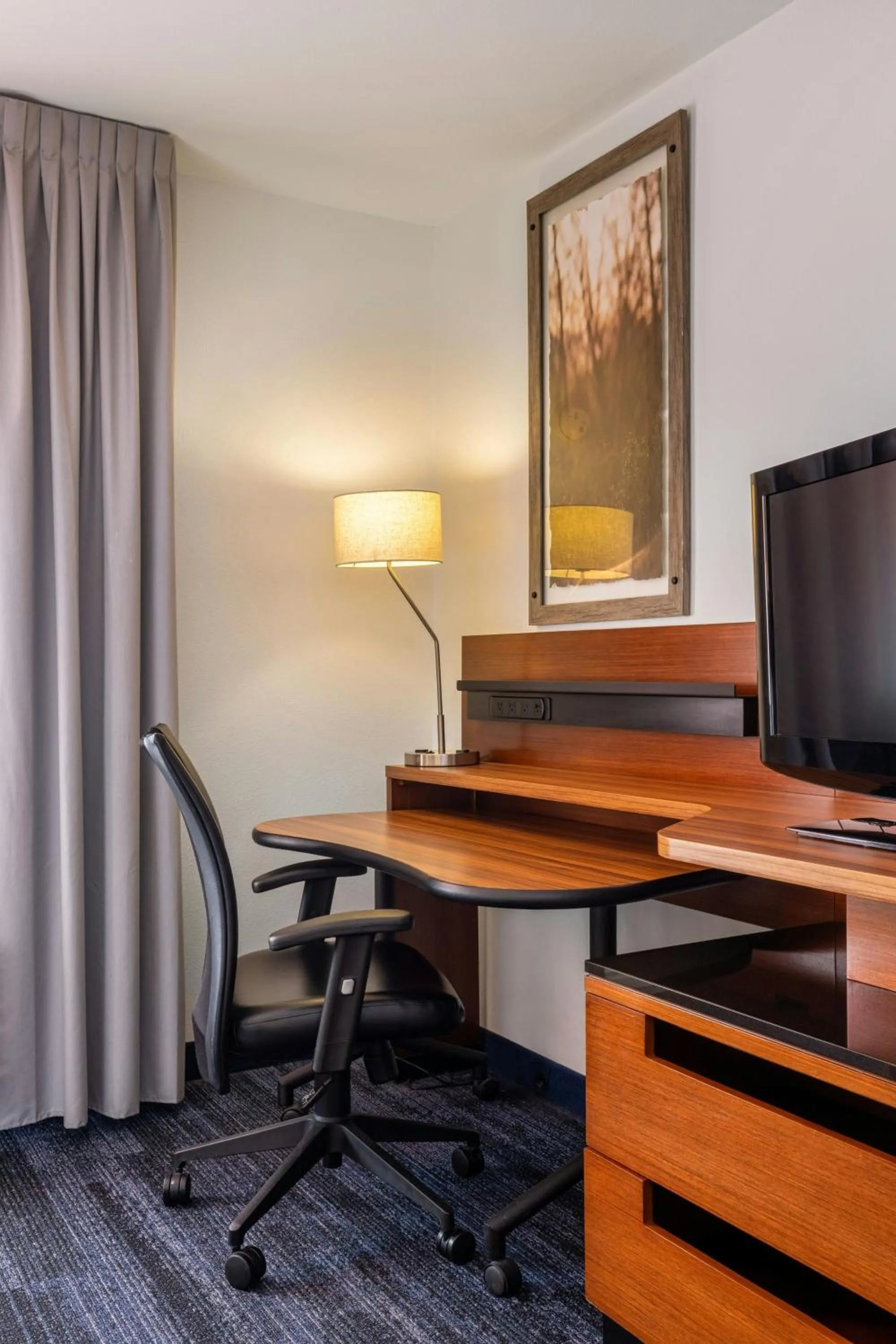 Photo of the whole room in Fairfield Inn & Suites by Marriott Smithfield