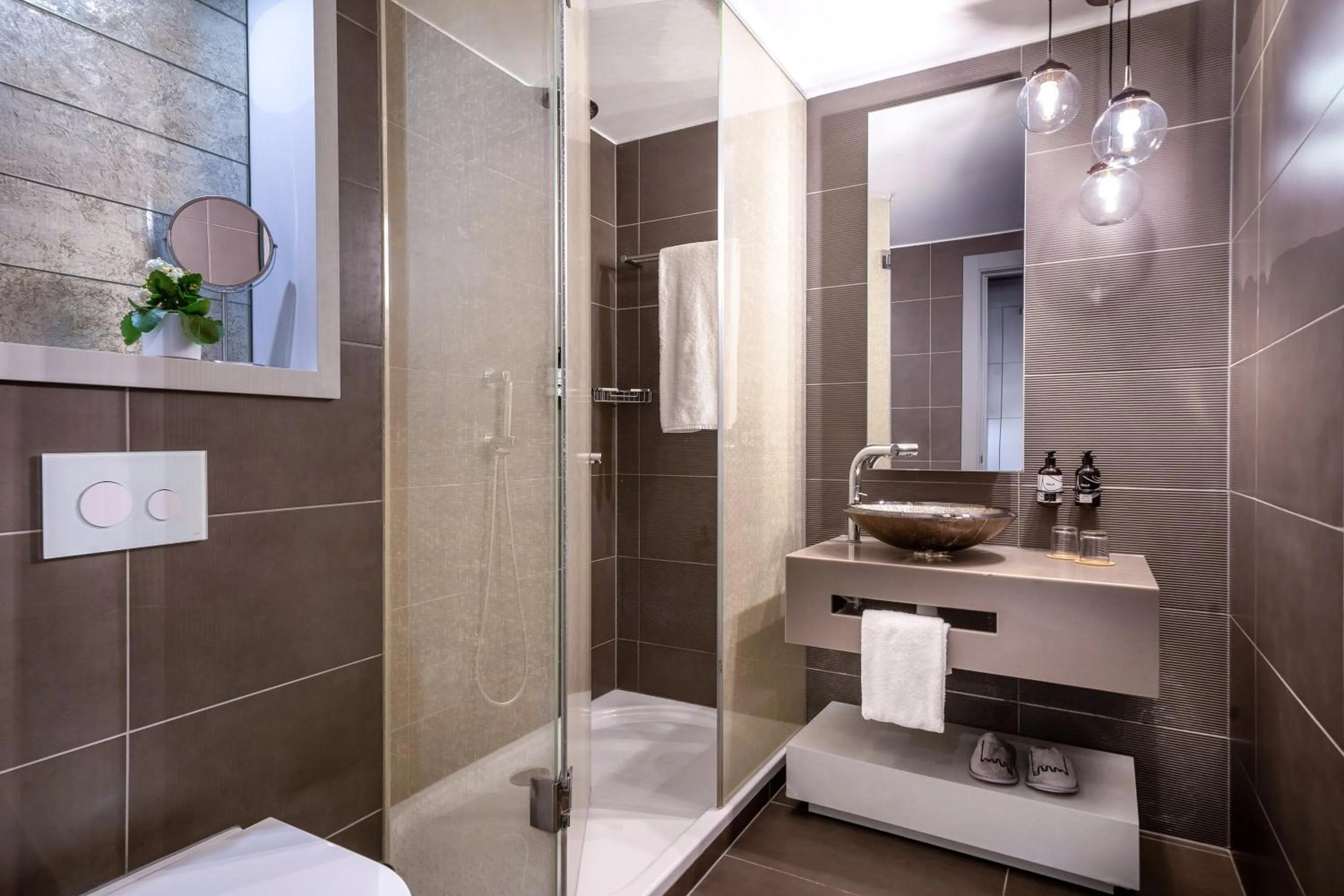 Shower in INNSiDE by Meliá Prague Old Town