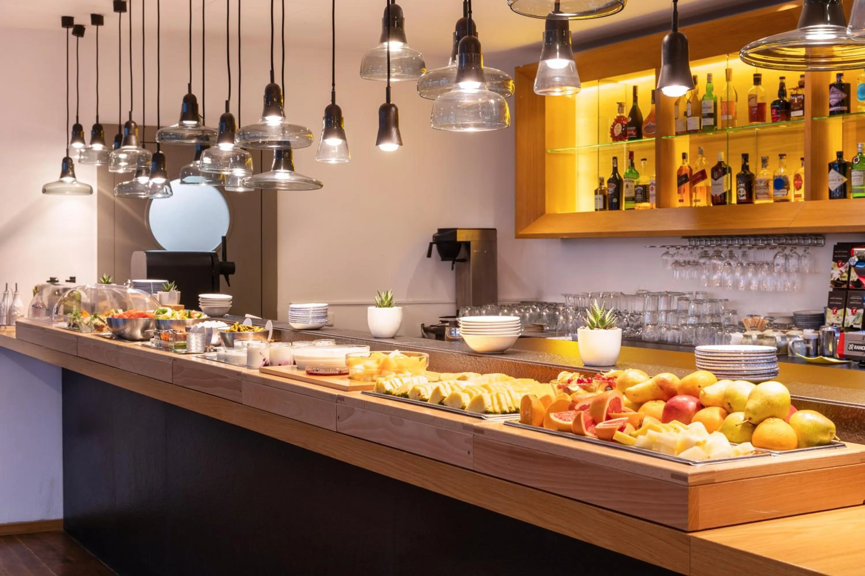 Food and drinks in INNSiDE by Meliá Prague Old Town