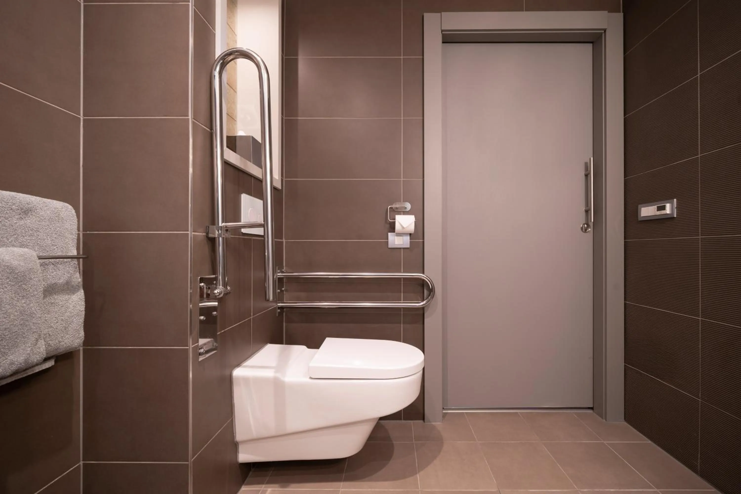 Shower in INNSiDE by Meliá Prague Old Town