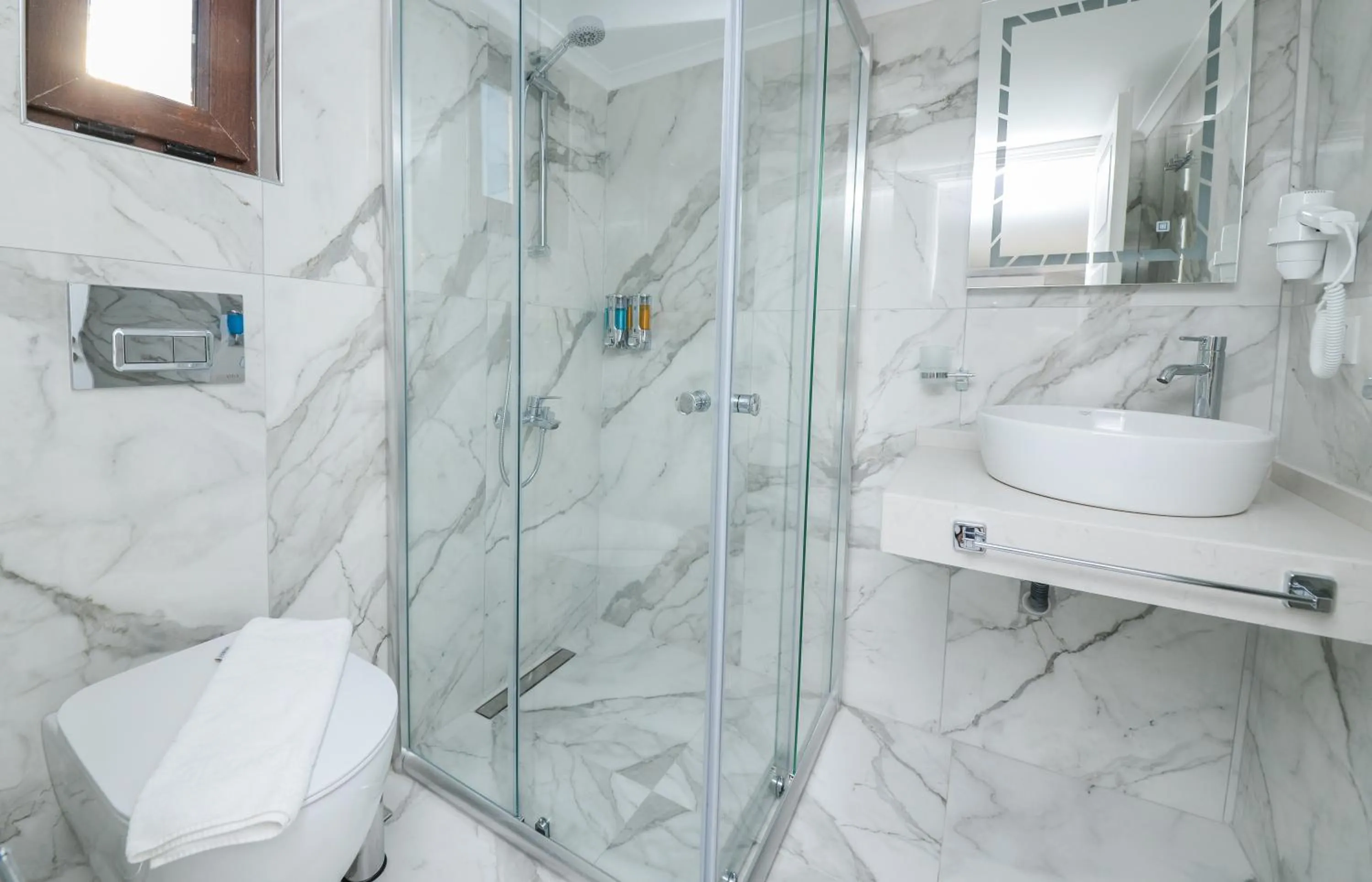 Bathroom in Bahçe Apart