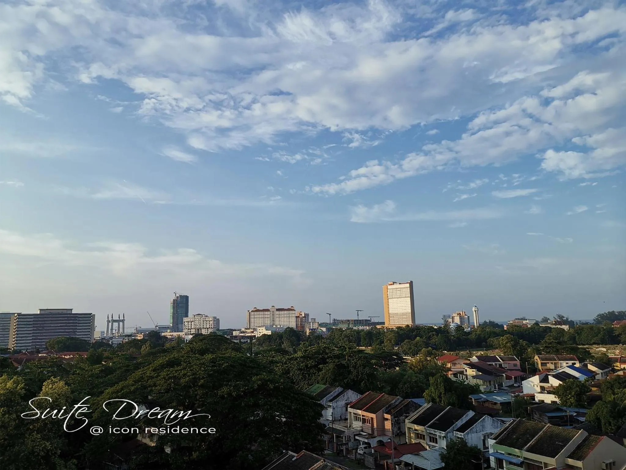 Sea view in Suite Dream@Icon Residence