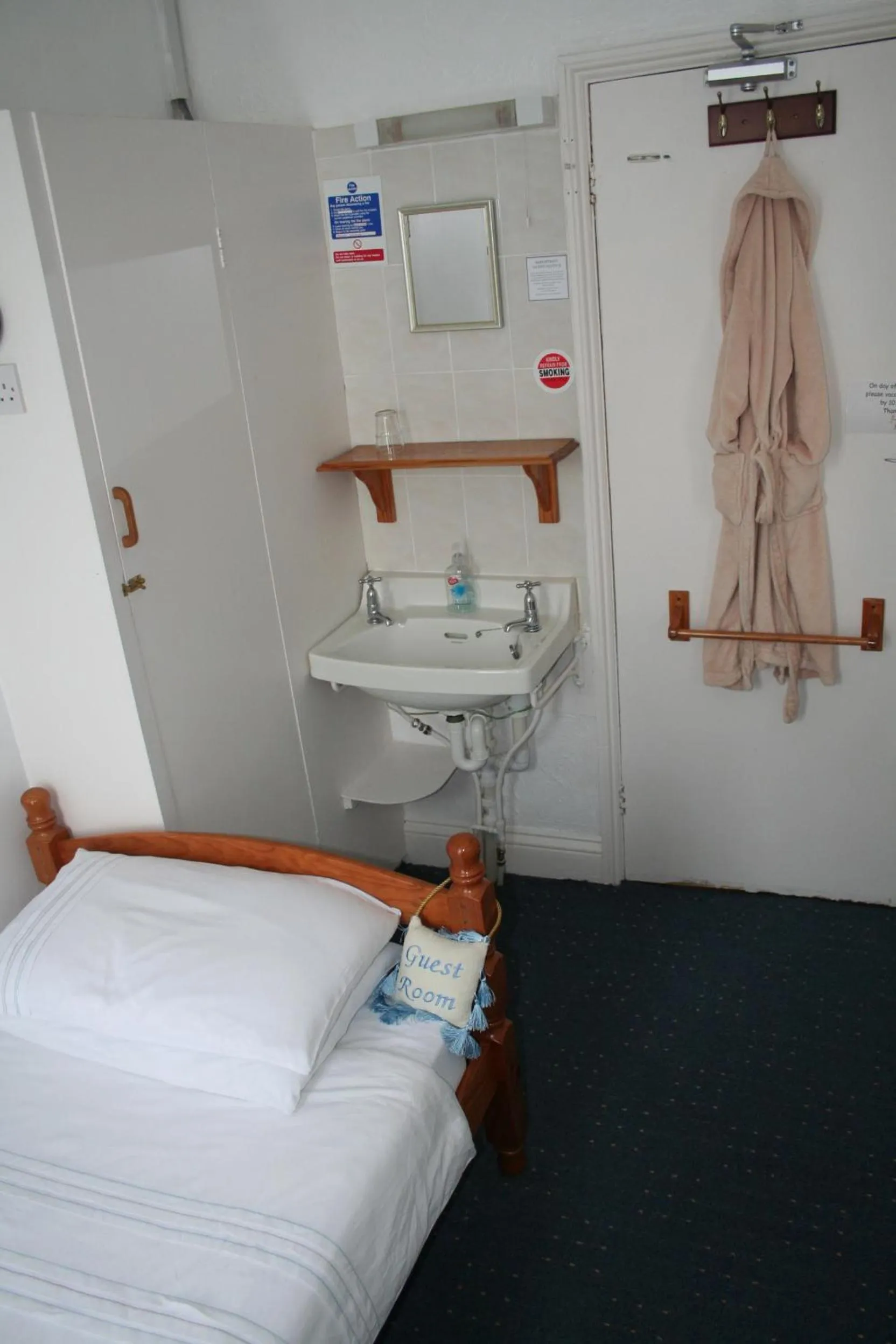 Bed in The Haldon Guest House