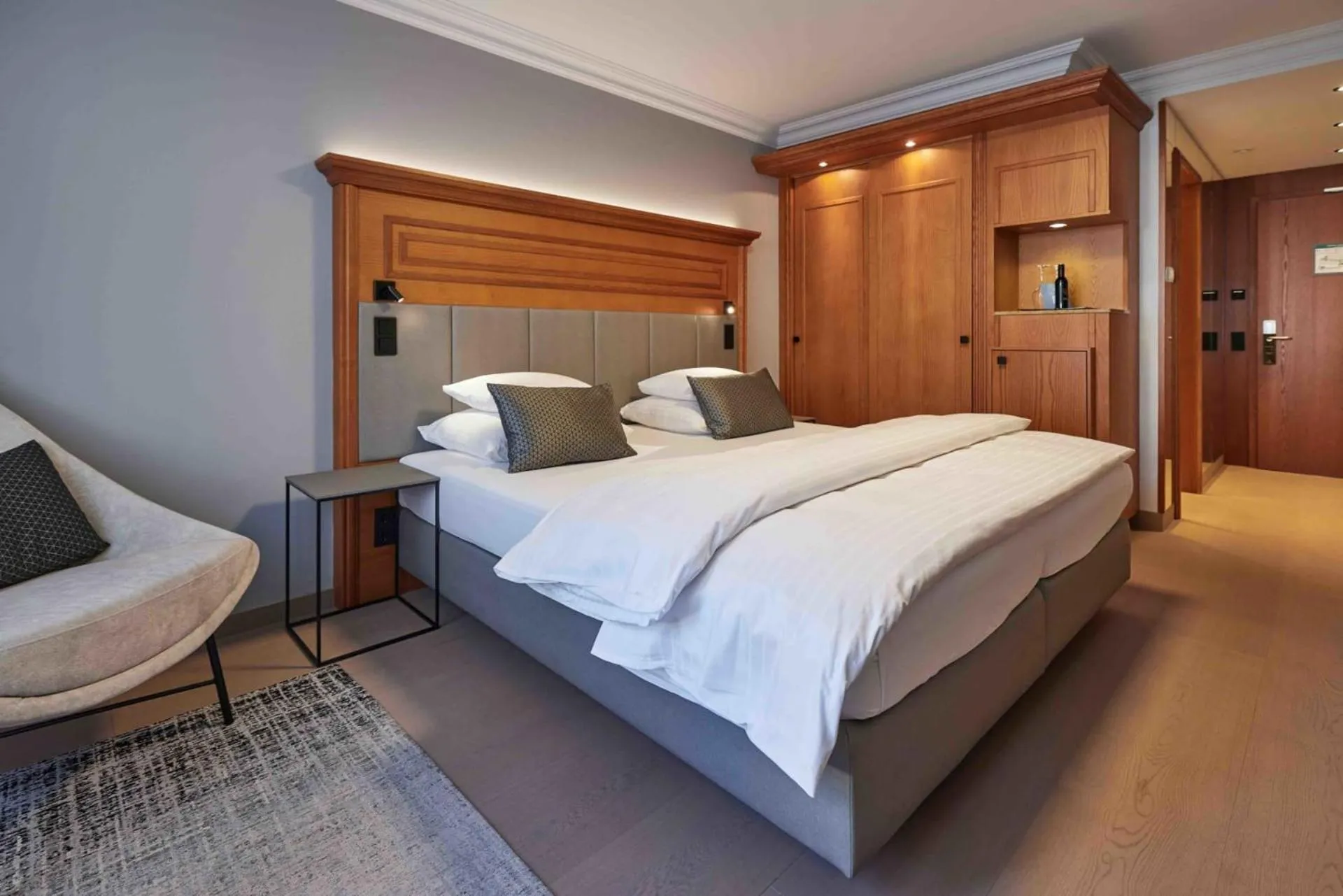 Bed in Hotel EDELWEISS Berchtesgaden Superior