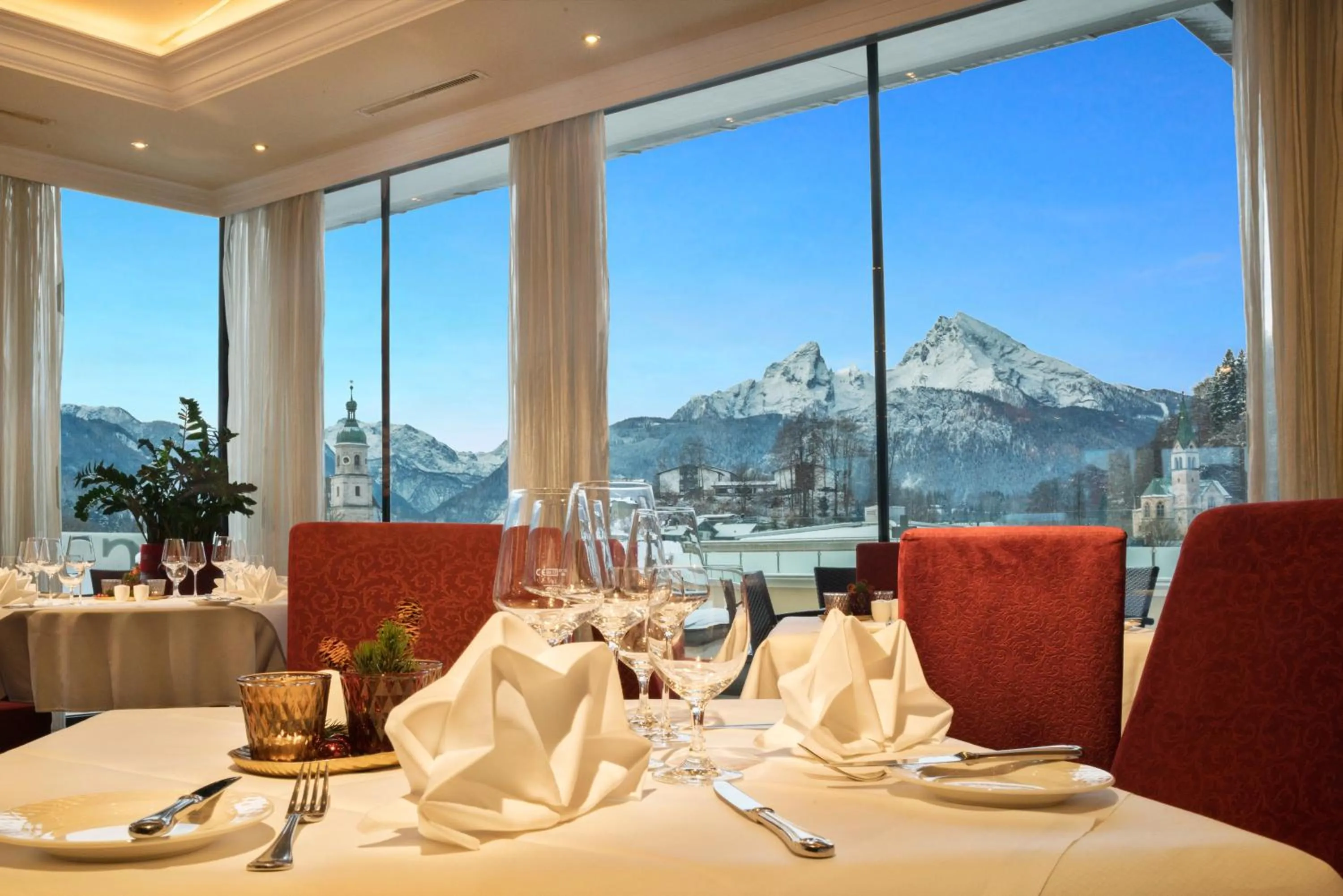 Restaurant/places to eat in Hotel EDELWEISS Berchtesgaden Superior