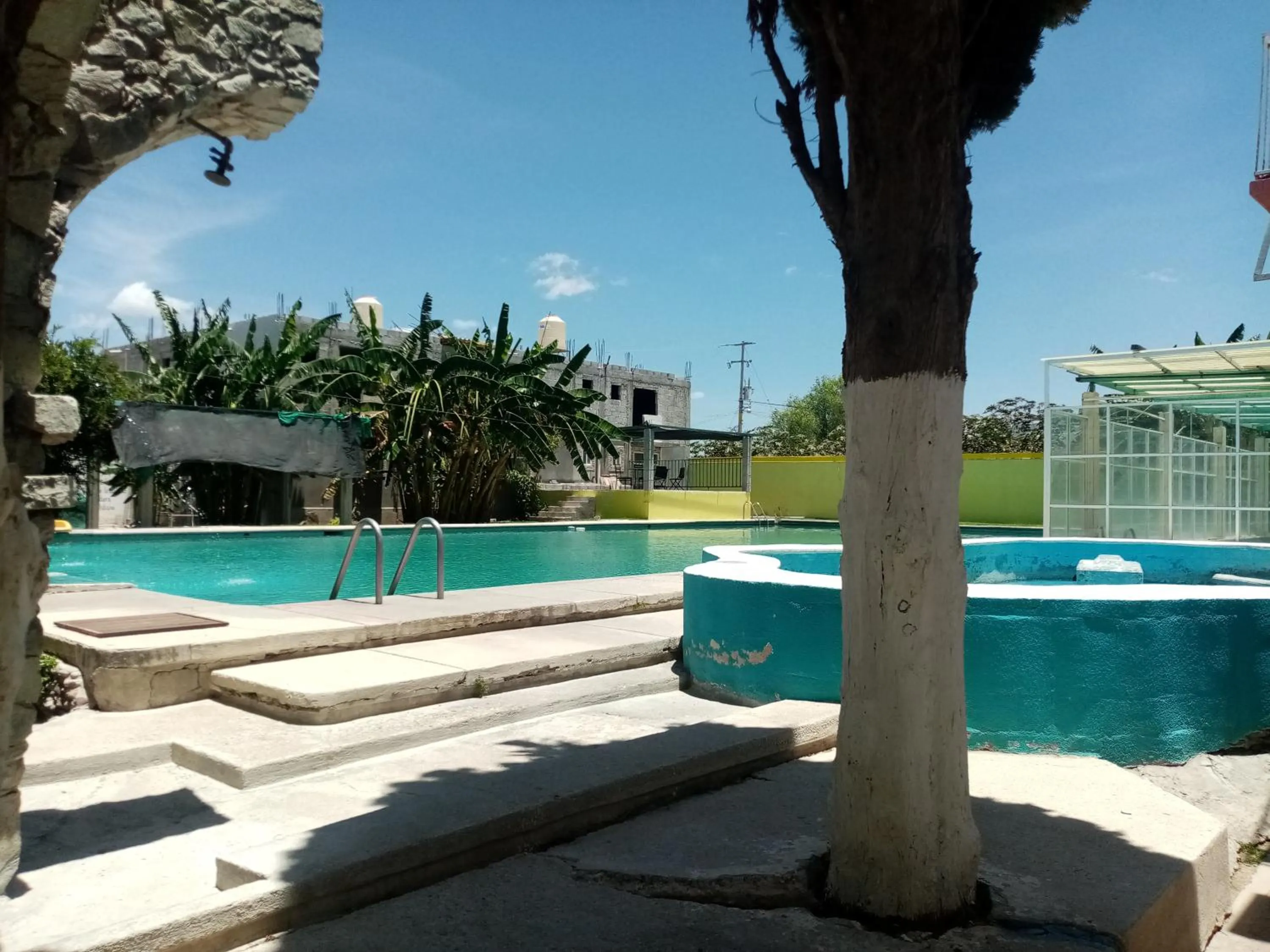 Swimming pool in Hotel Cipreses