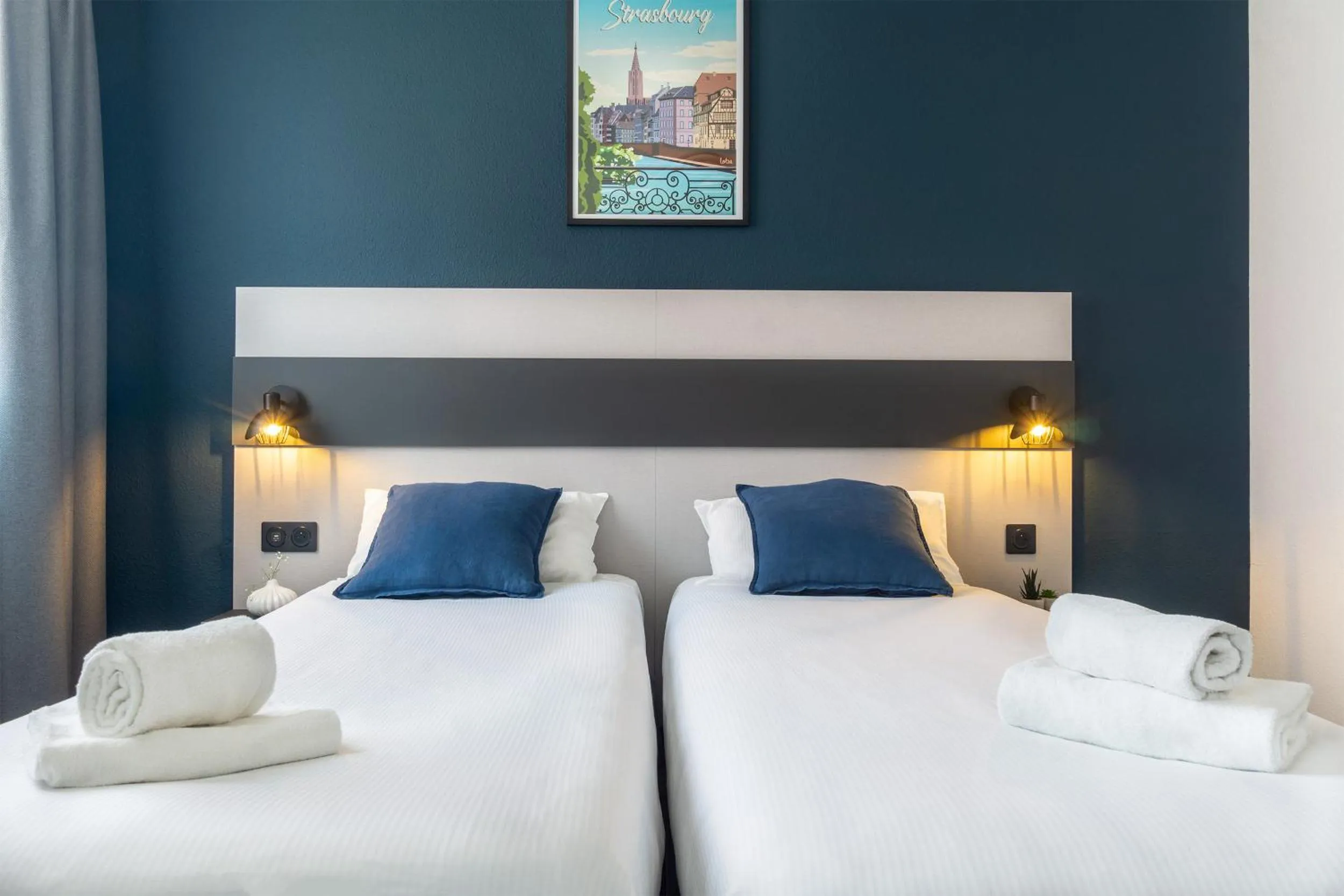 Bedroom, Bed in City Résidence Strasbourg Centre