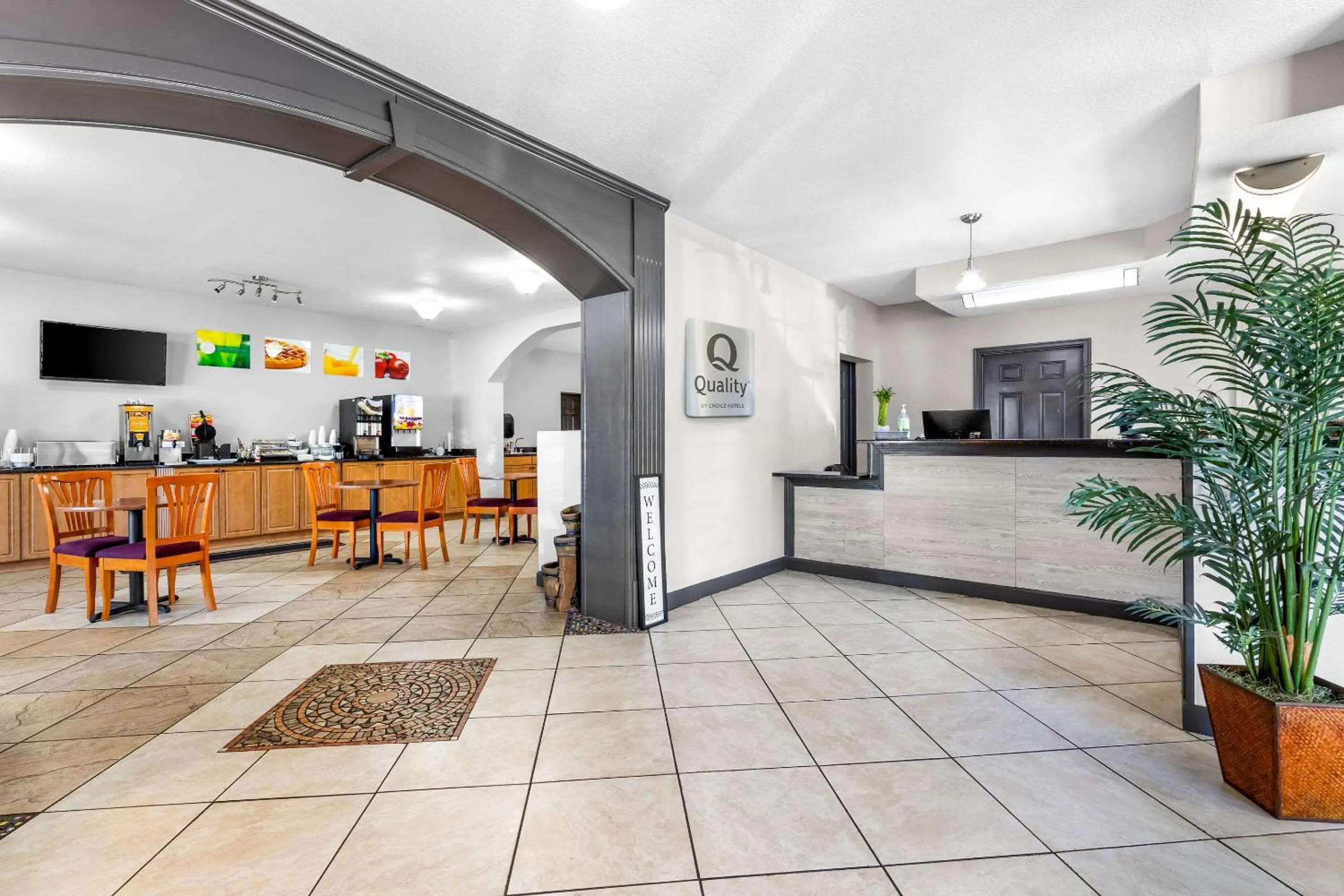 Lobby or reception in Quality Inn Lawrenceburg