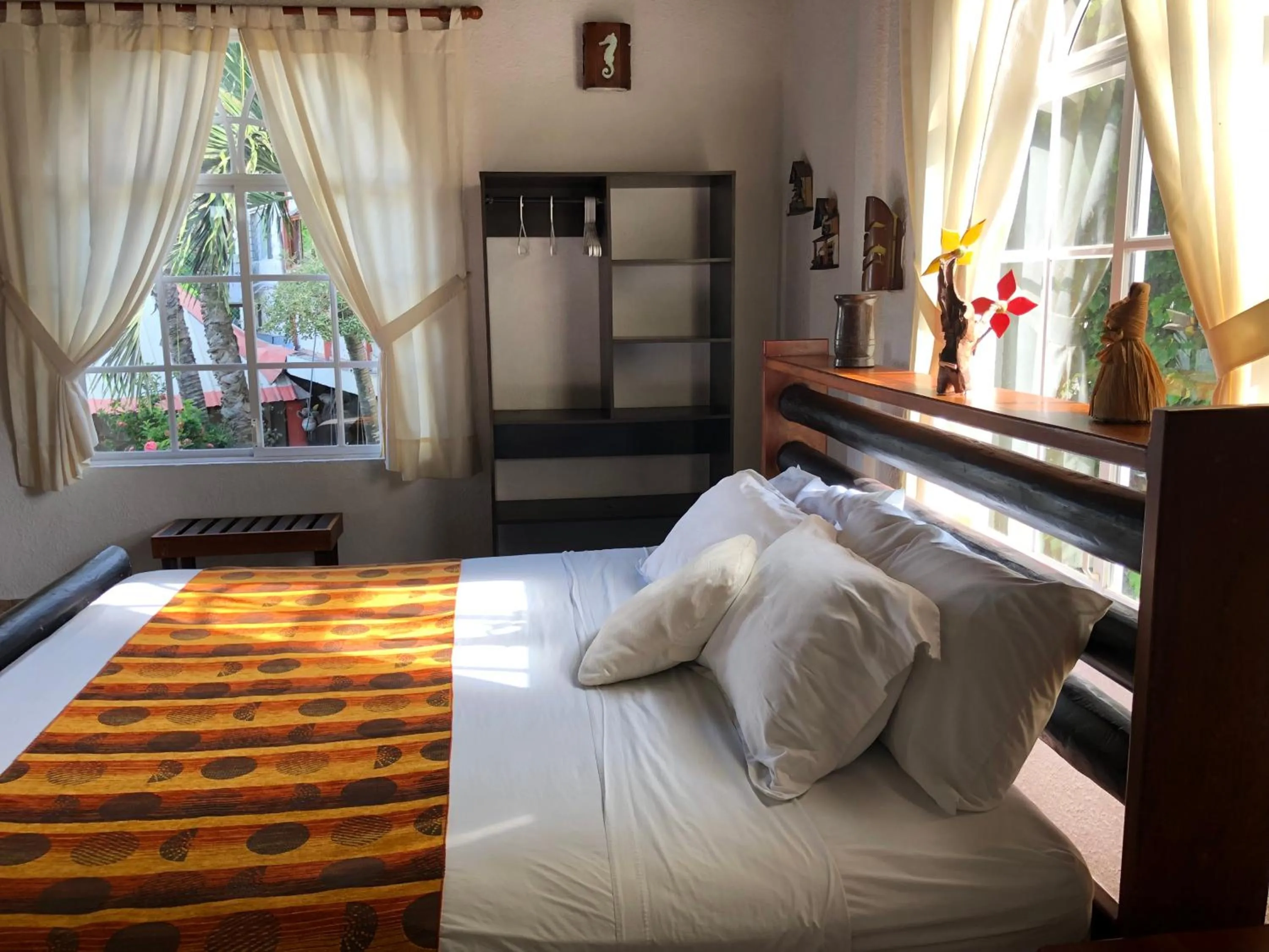 Photo of the whole room, Bed in Hotel Puerto Gaviota