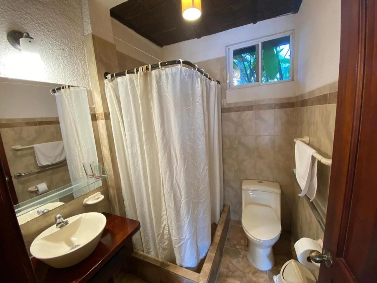 Bathroom in Hotel Puerto Gaviota