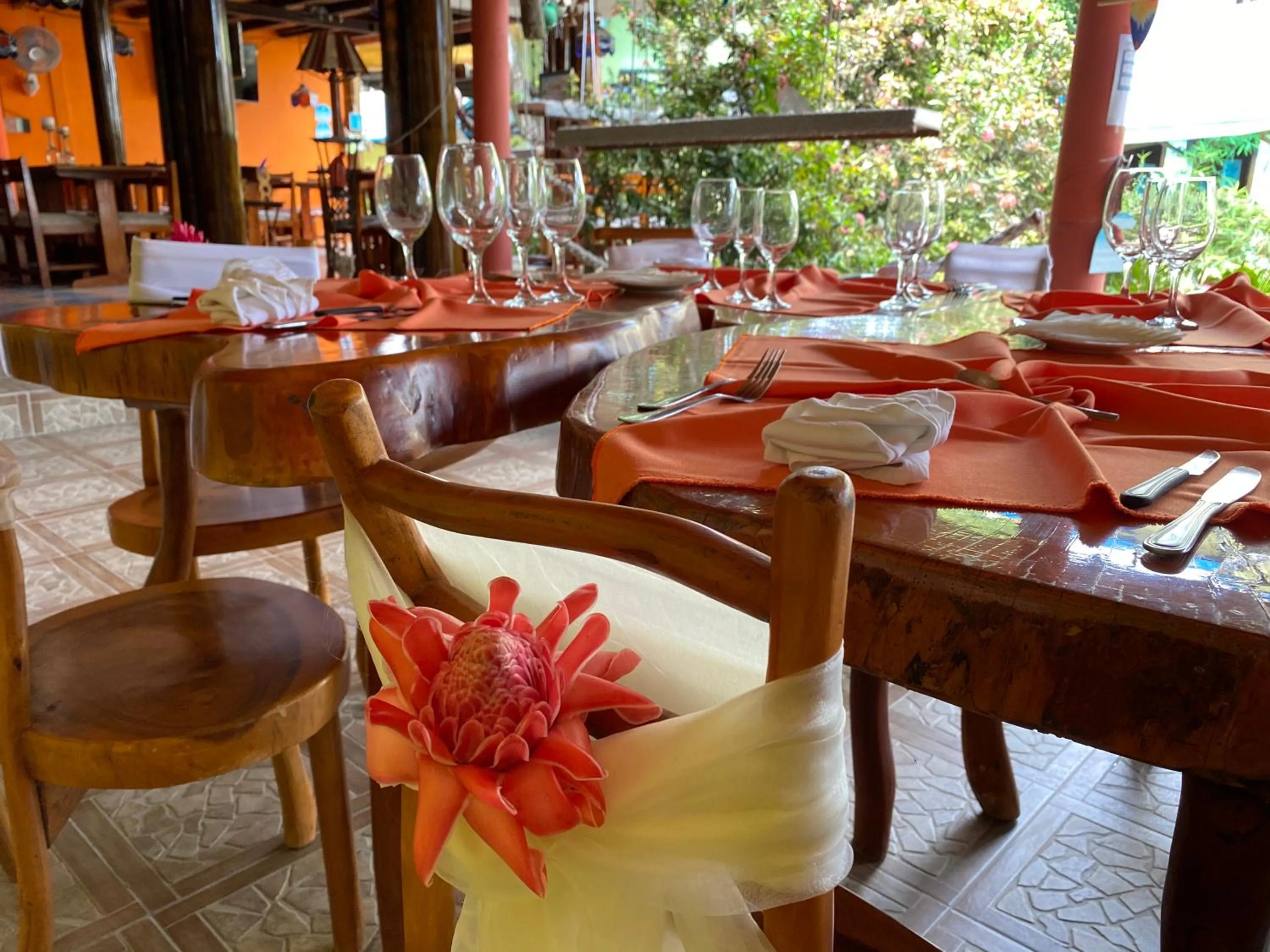 Restaurant/places to eat in Hotel Puerto Gaviota