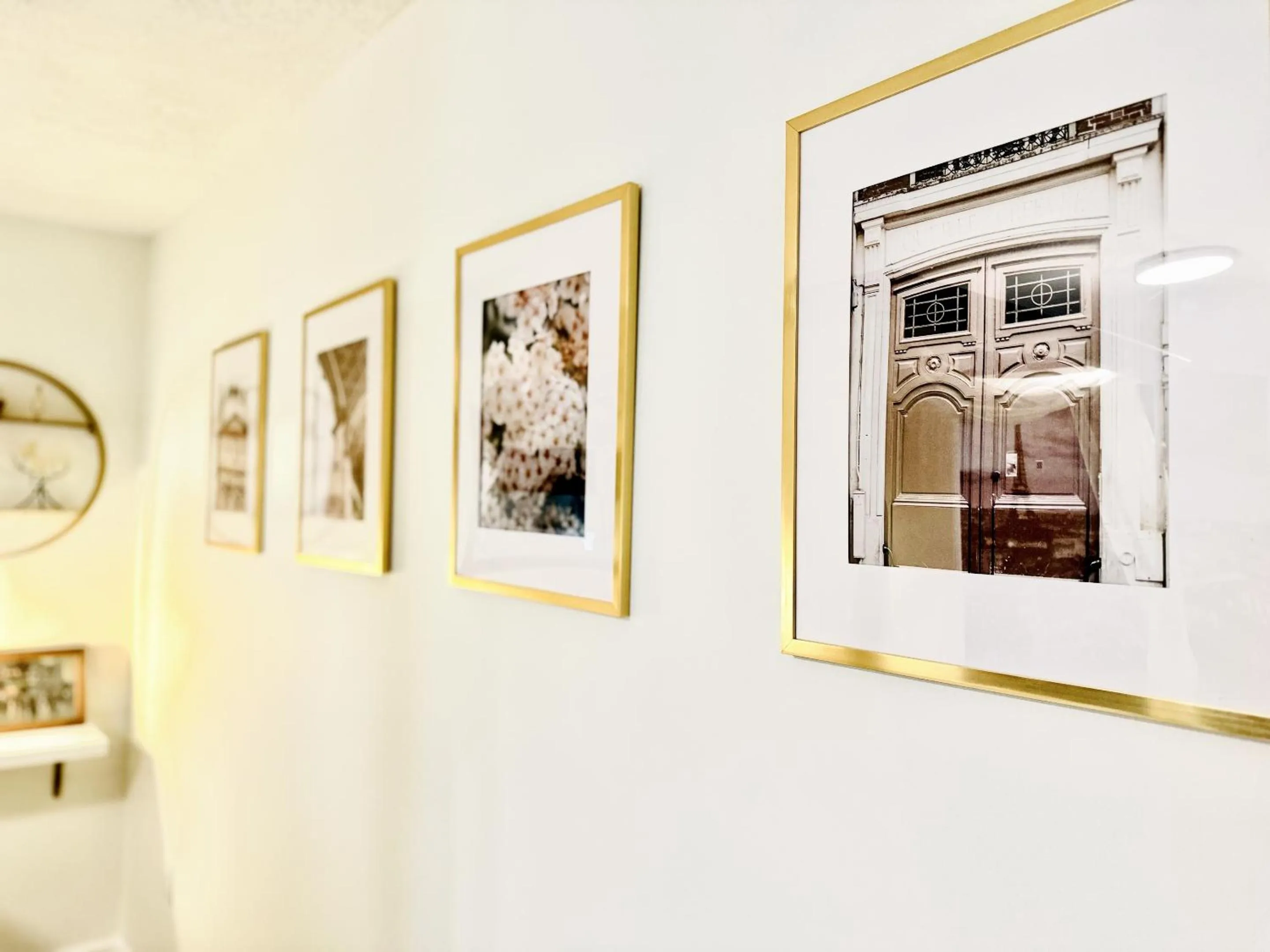 Bedroom in Speedway Legacy Inn