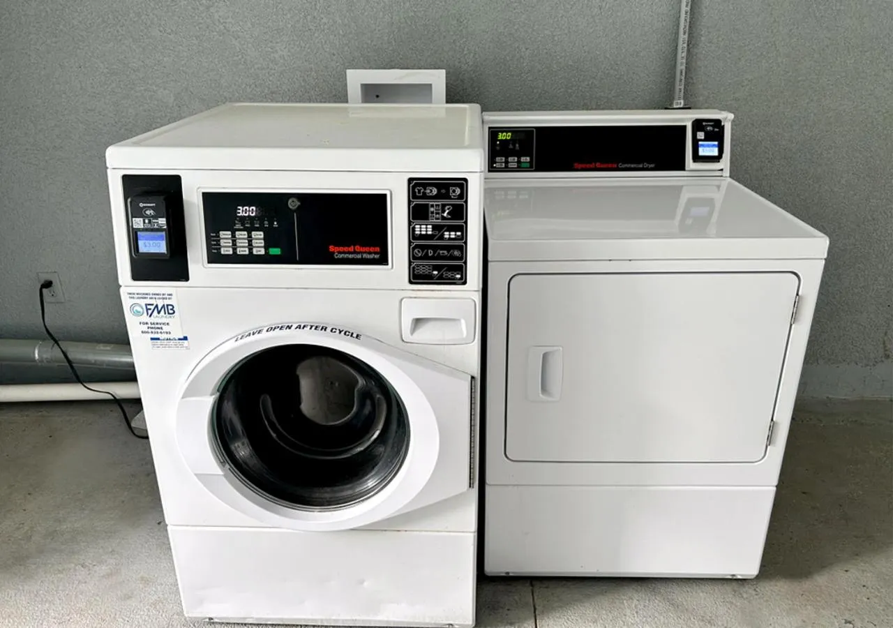 laundry in Econo Lodge Elberton