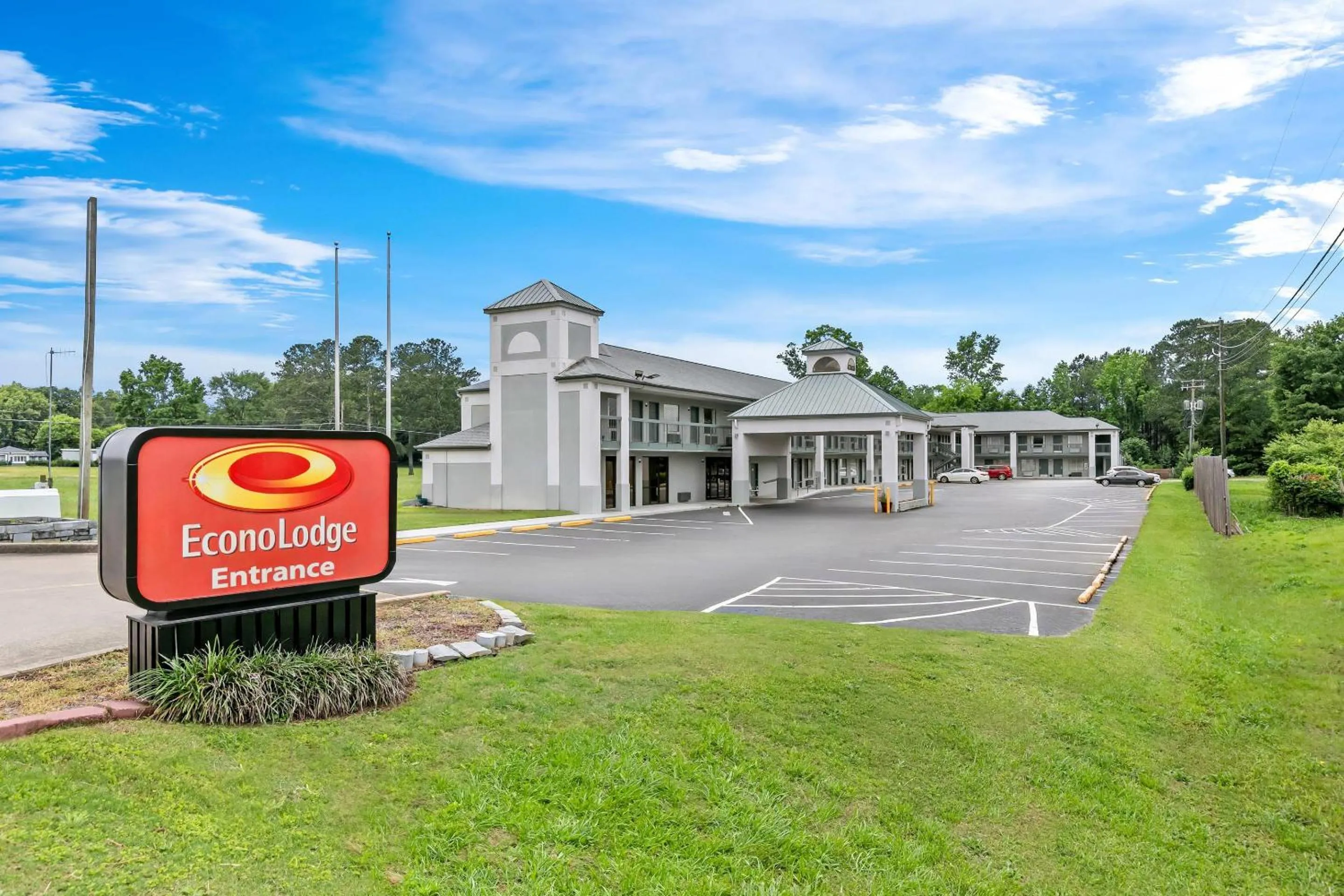 Property building in Econo Lodge Elberton