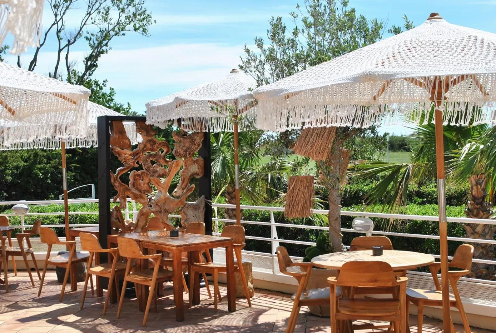 Restaurant/places to eat in CAPAO Beach Hôtel