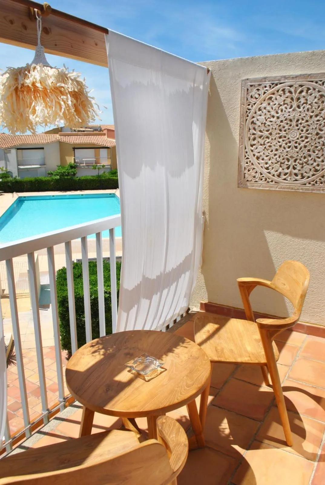 Swimming pool in CAPAO Beach Hôtel