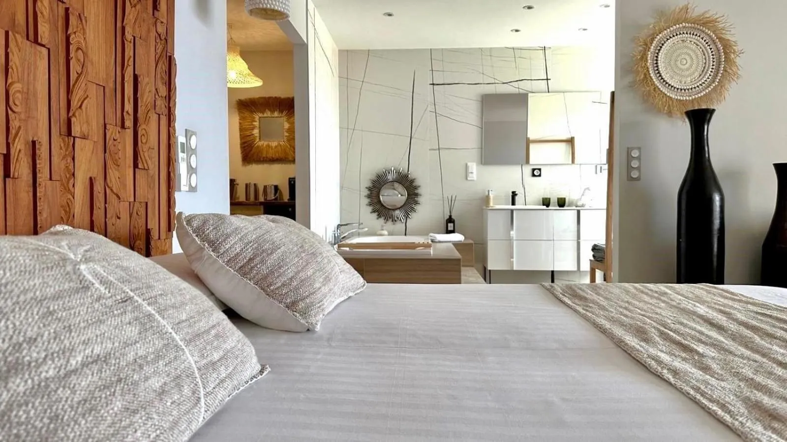 Bed in CAPAO Beach Hôtel