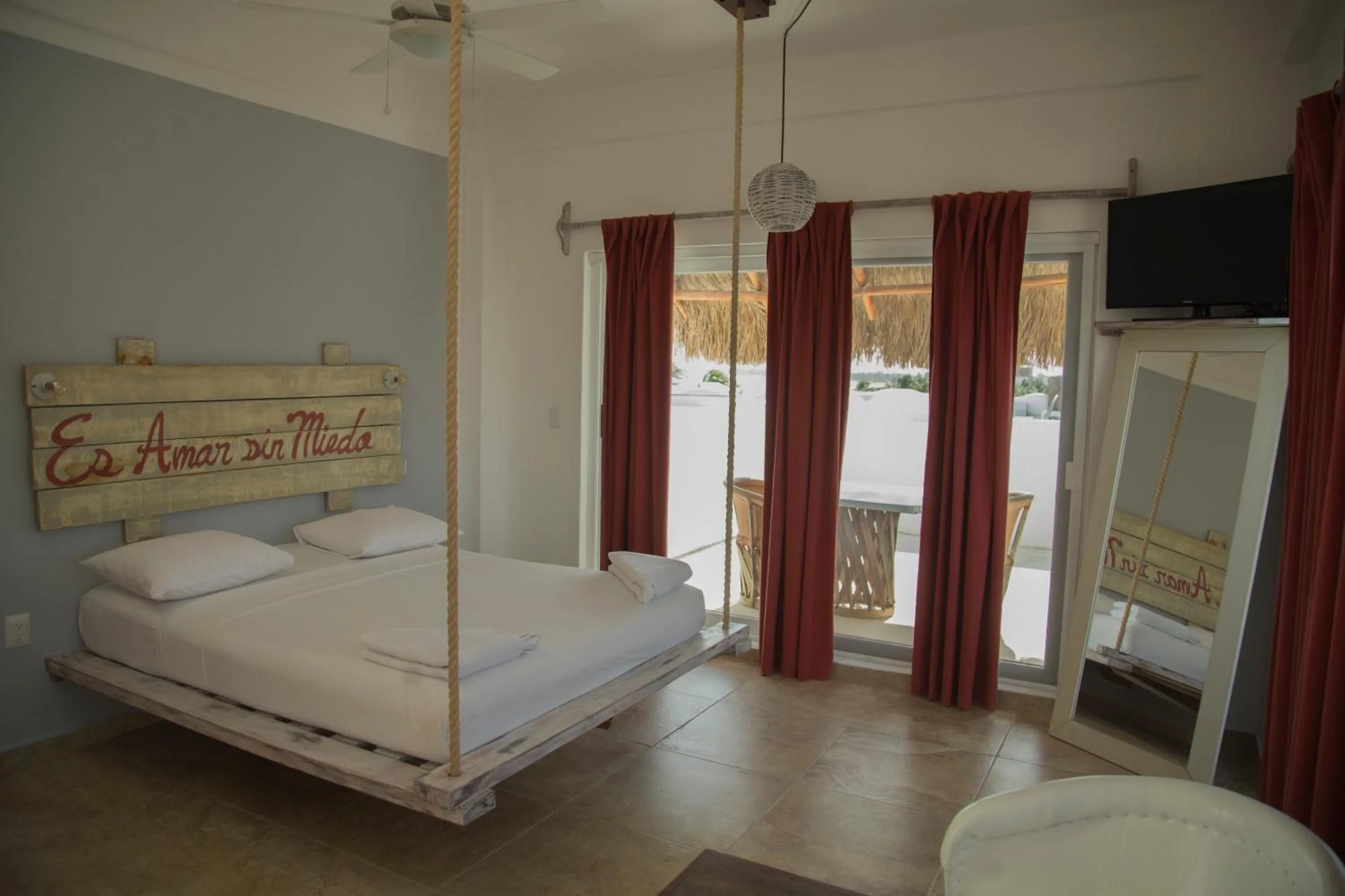 Photo of the whole room, Bed in 40 Cañones