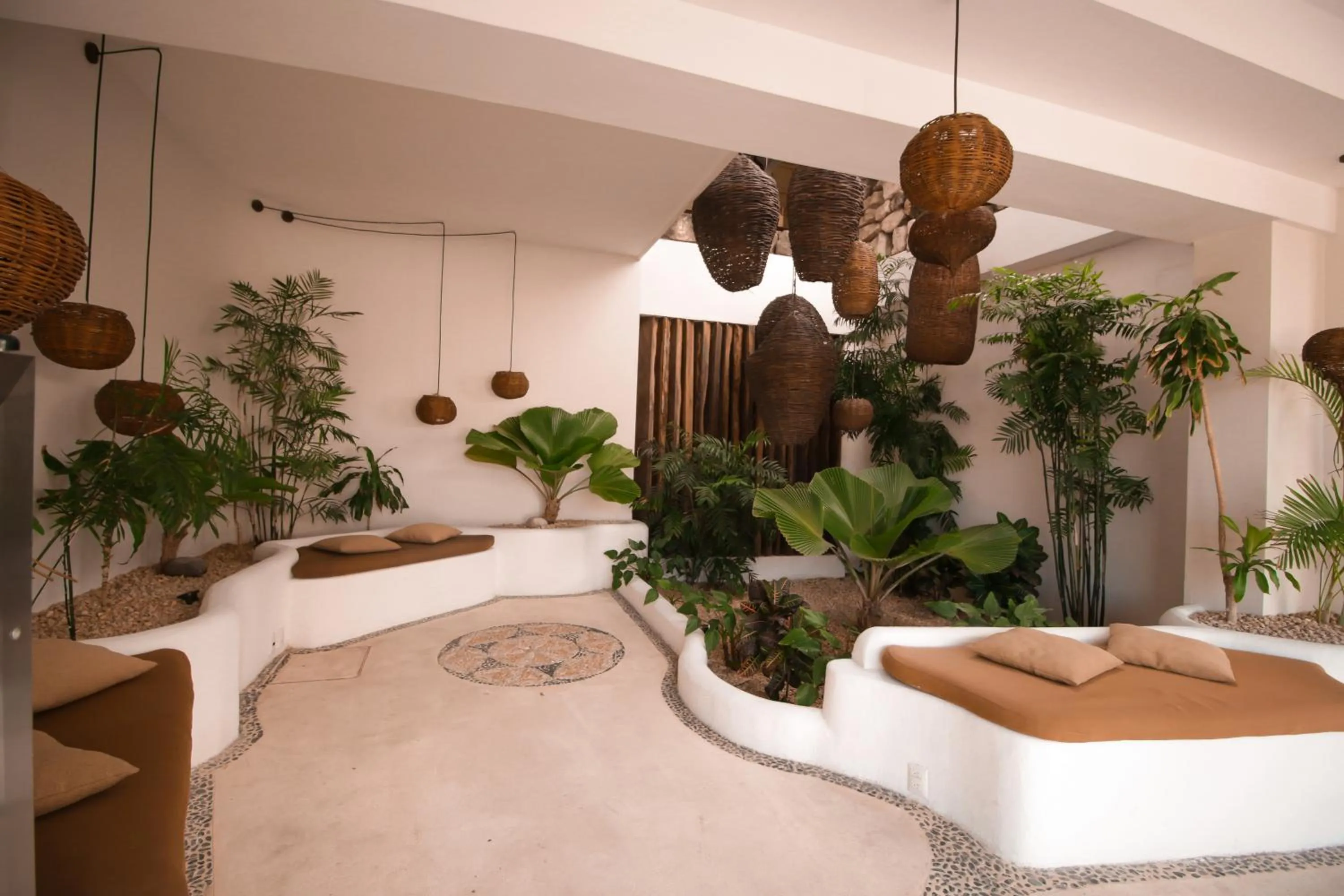 Seating area in 40 Cañones