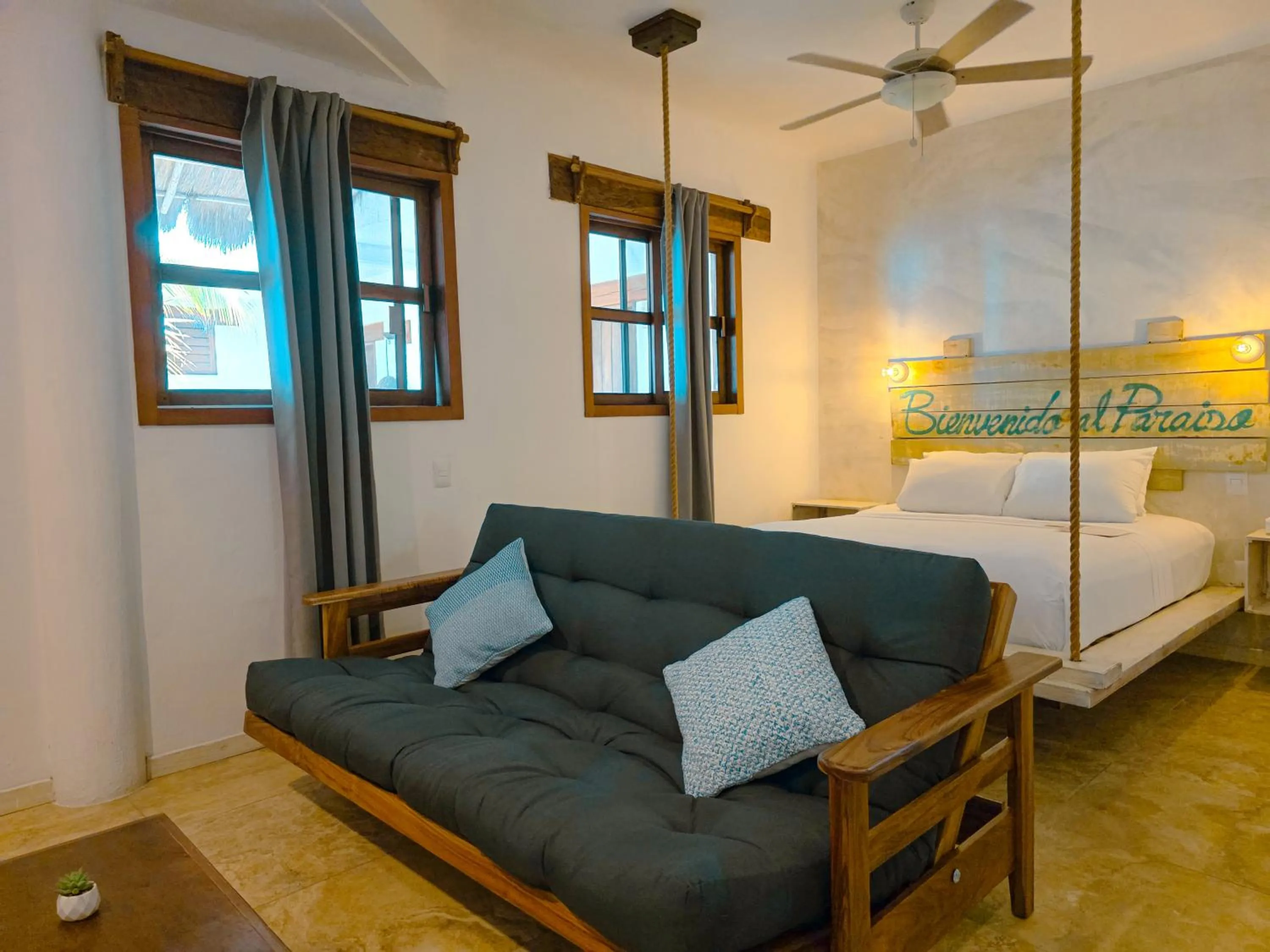 Photo of the whole room, Bed in 40 Cañones