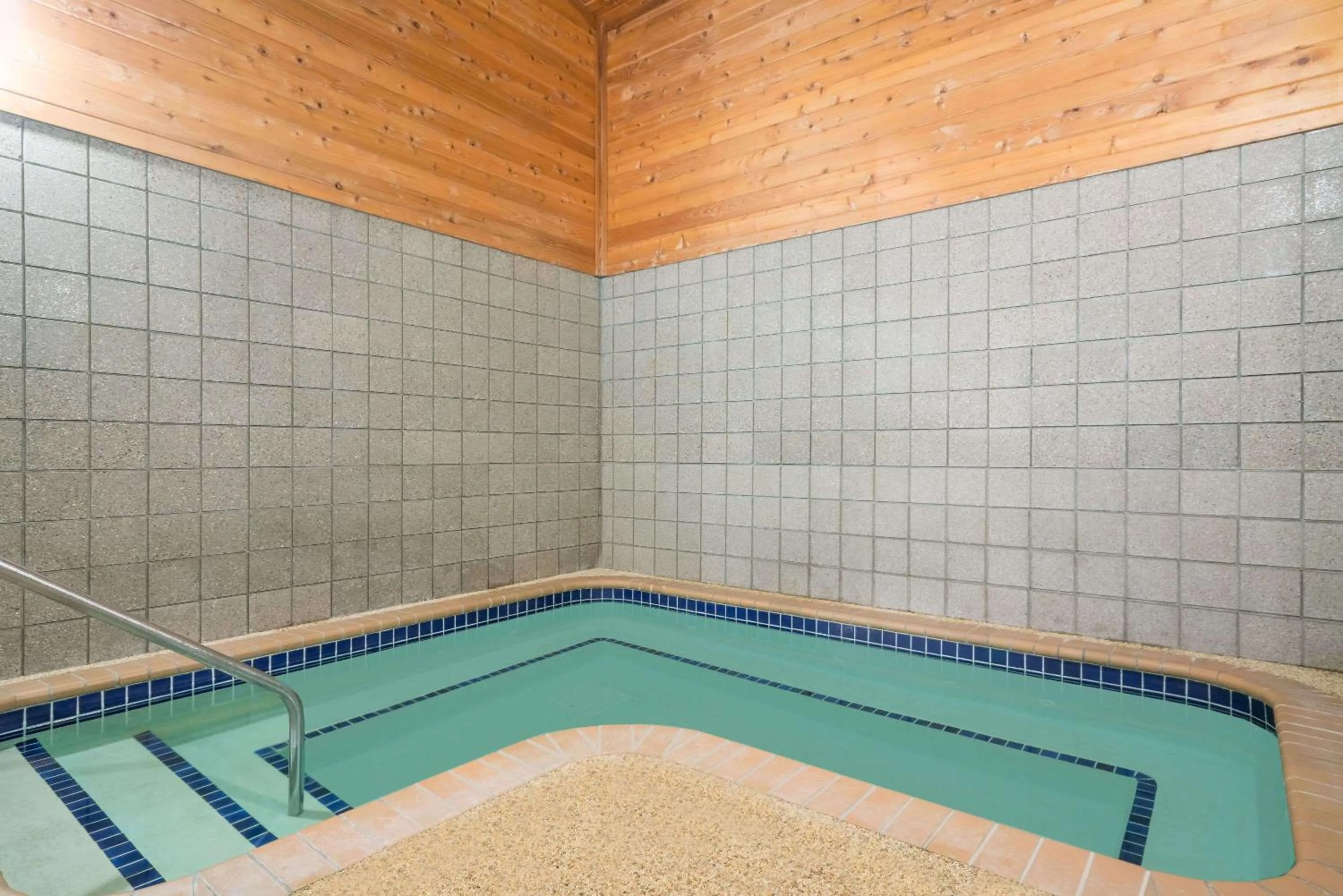 Spa and wellness centre/facilities in Knights Inn Litchfield