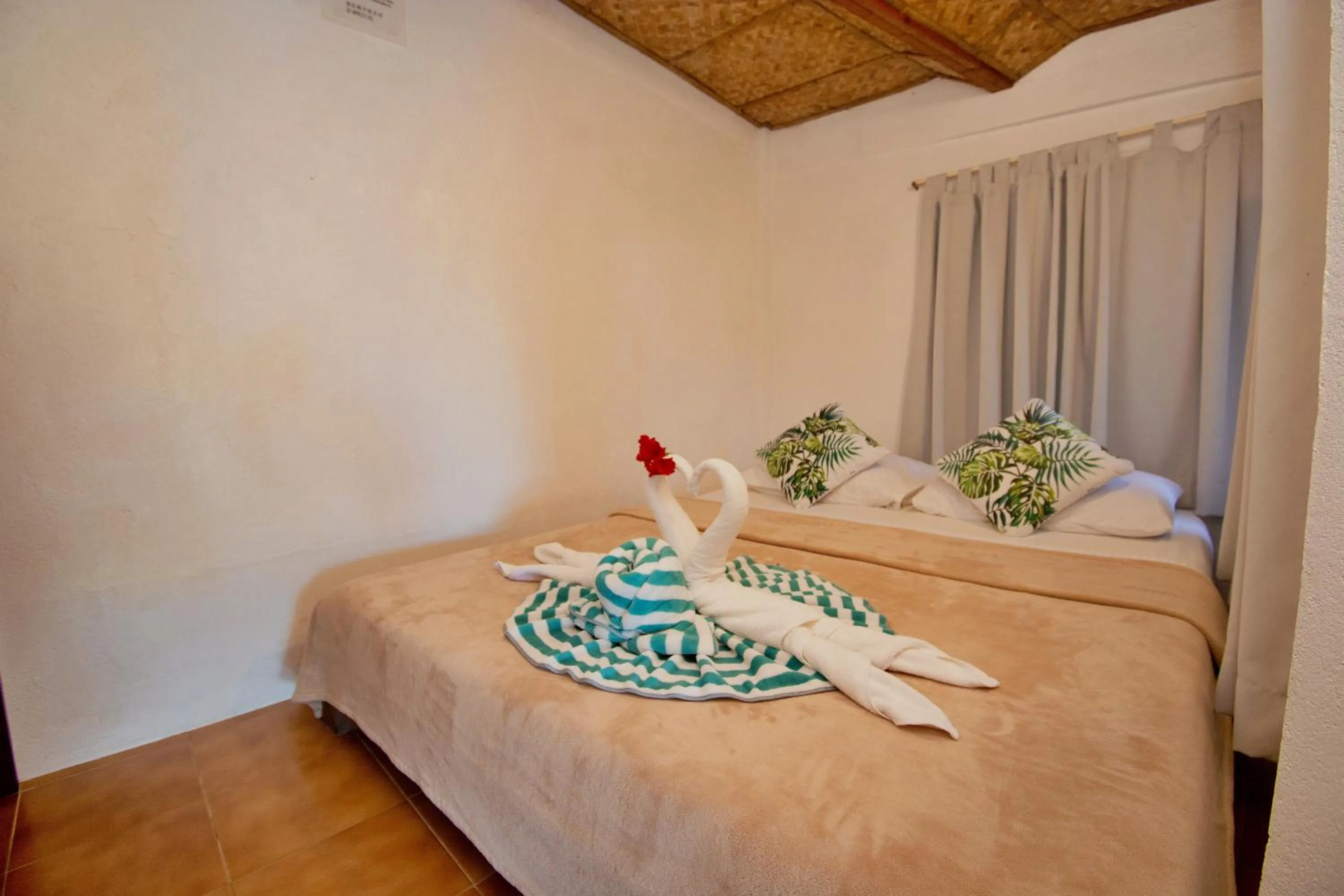 Bedroom, Bed in Ralph's Place