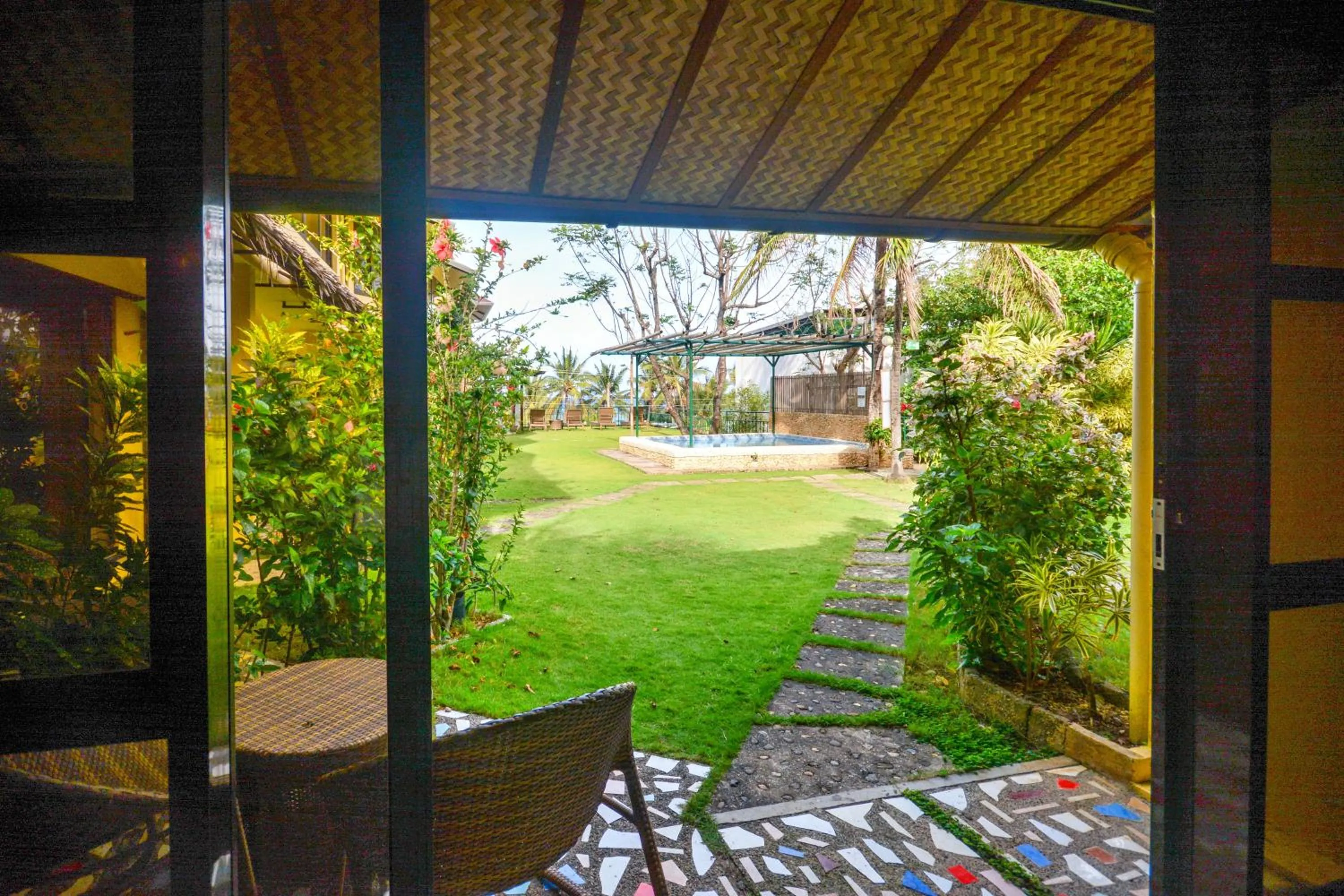 Garden view in Ralph's Place