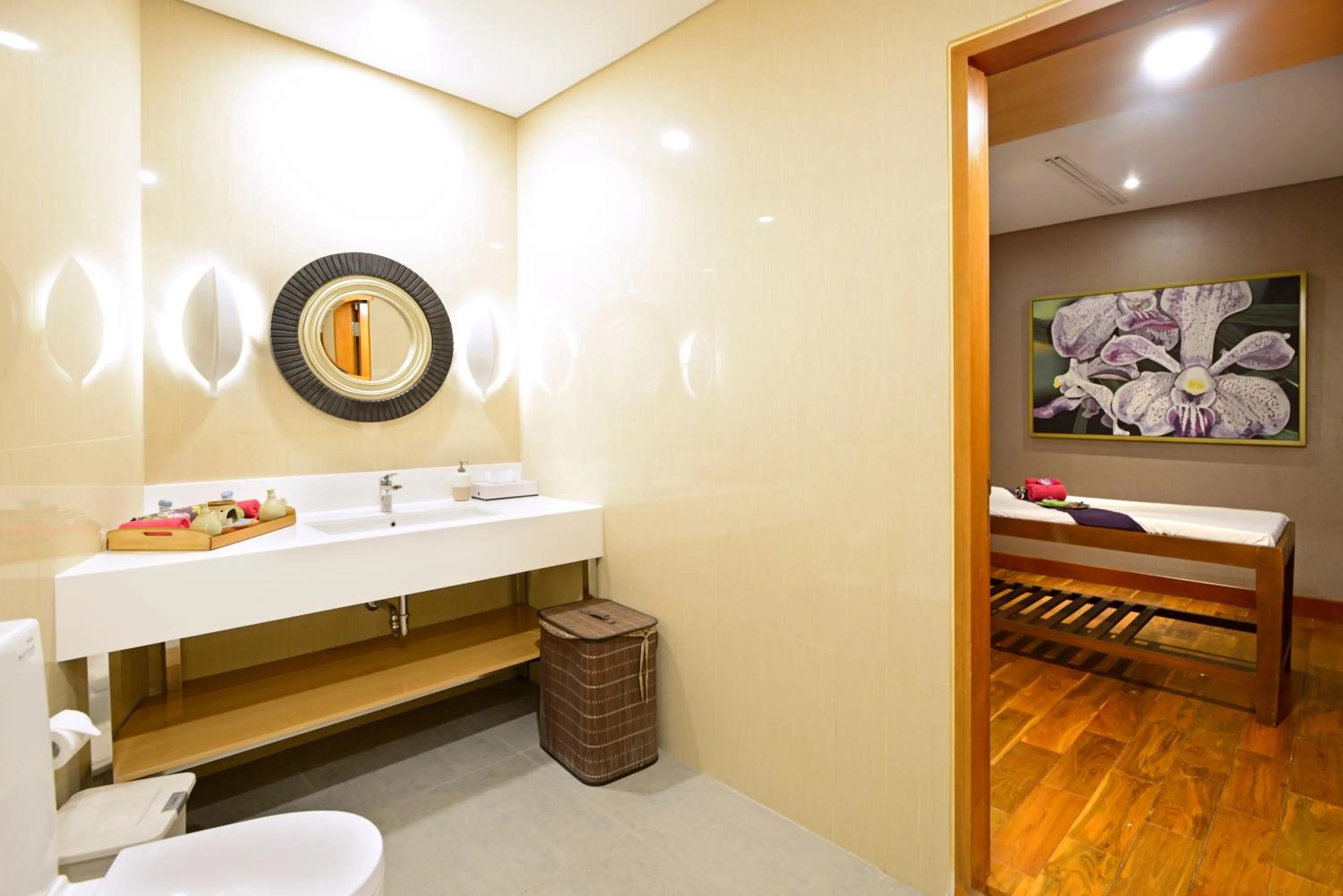 Spa and wellness centre/facilities in Surya Hotel & Cottages Prigen