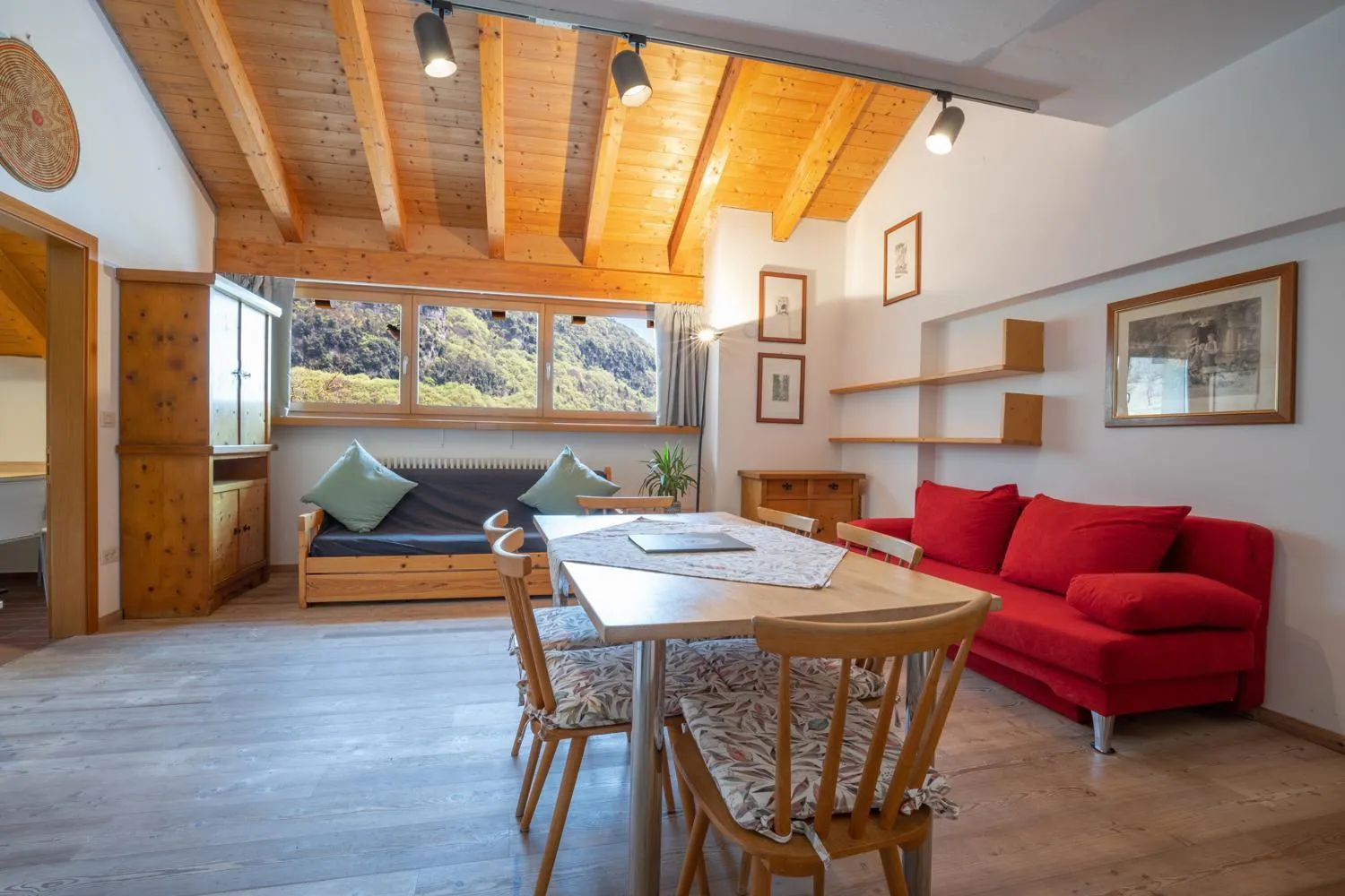 Living room in Al Trovante - Gardaslowemotion