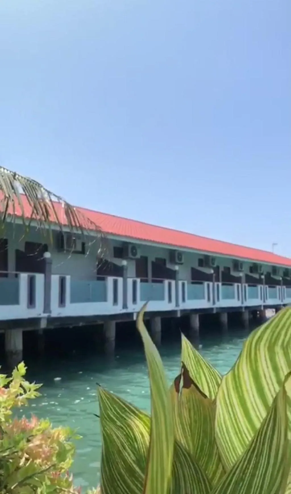 Property building in Penarak Bamboo Beach Motel
