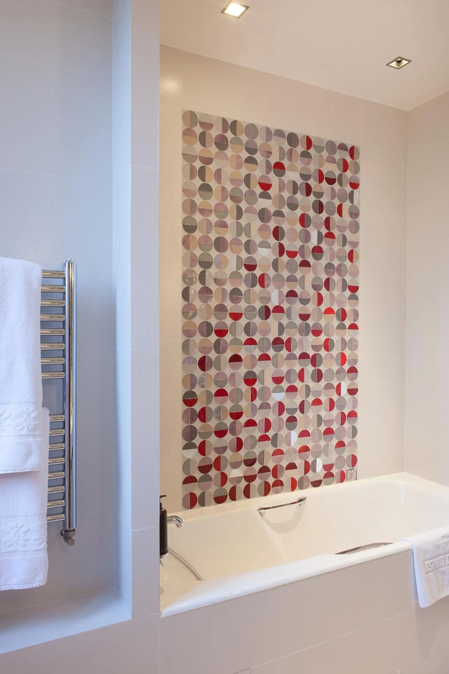 Bathroom in Hôtel Aiglon