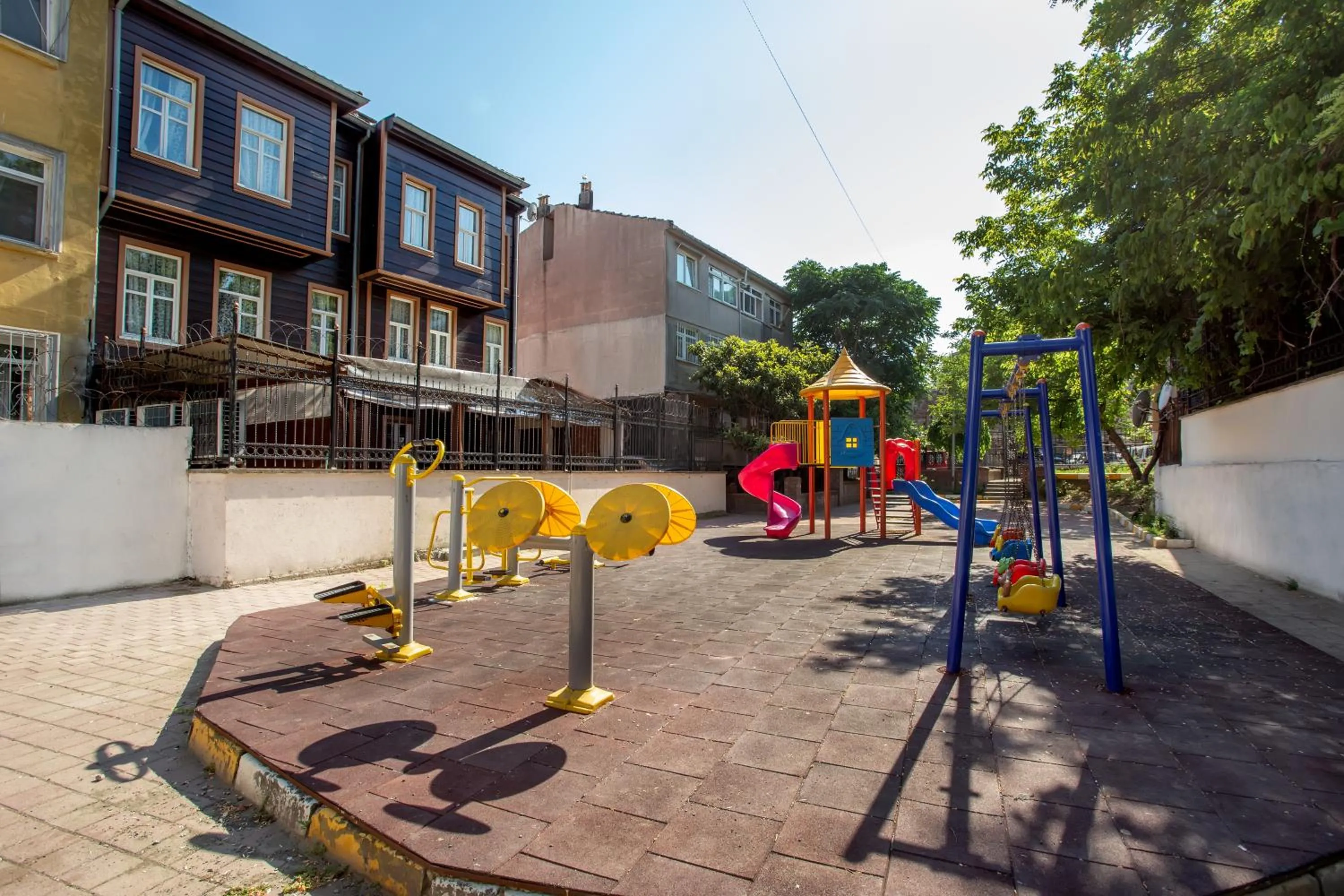 Sports in April Hotel