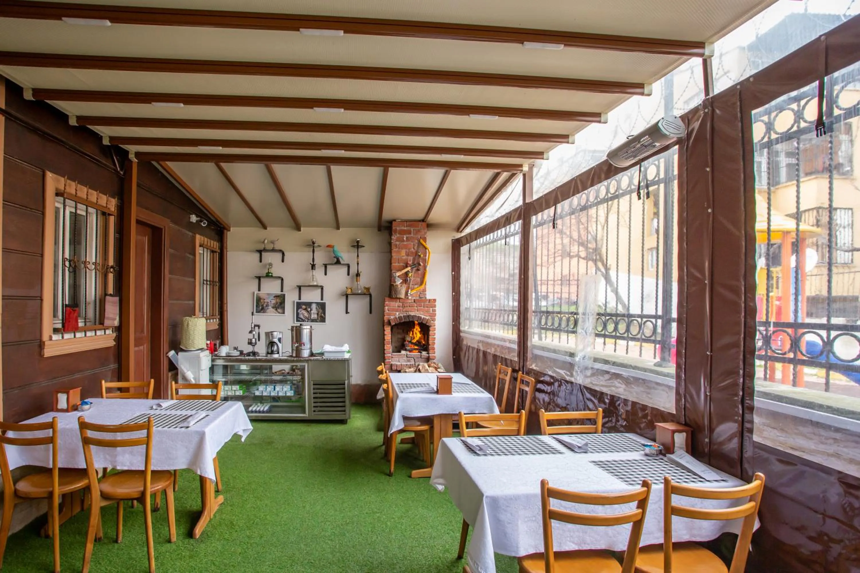 Patio in April Hotel