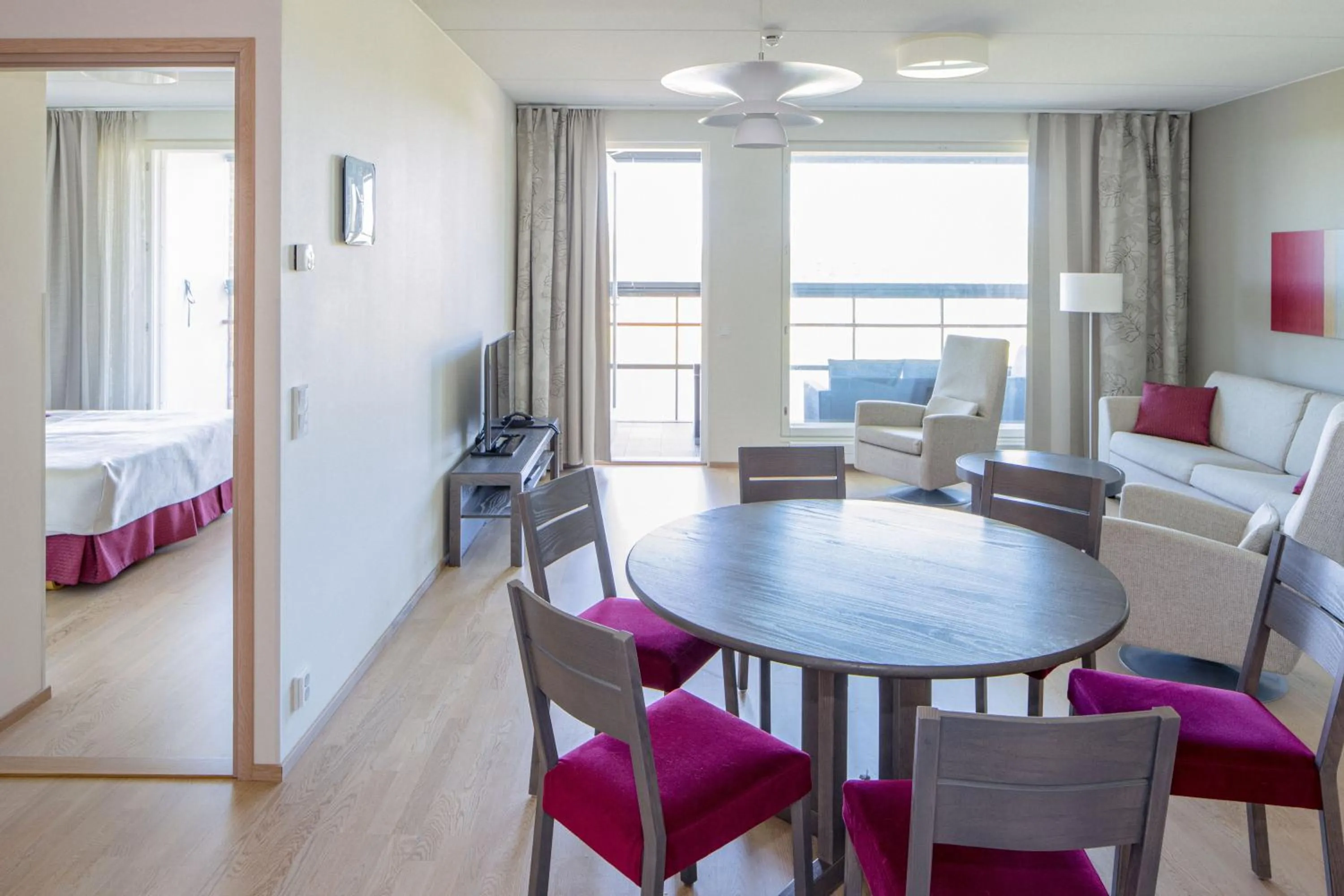 Living room, Bed in Holiday Club Katinkulta Superior Apartments