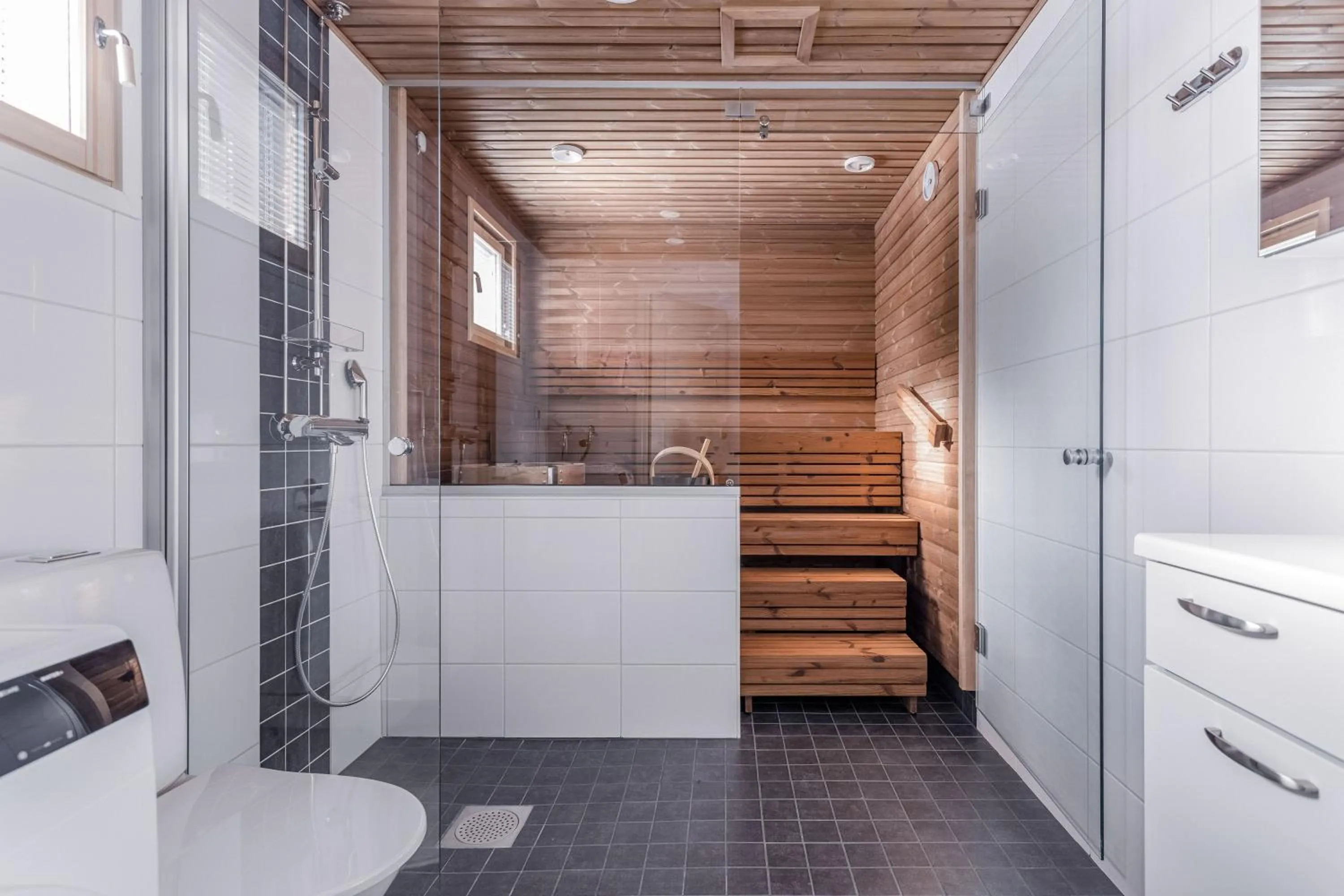 Shower in Holiday Club Katinkulta Superior Apartments