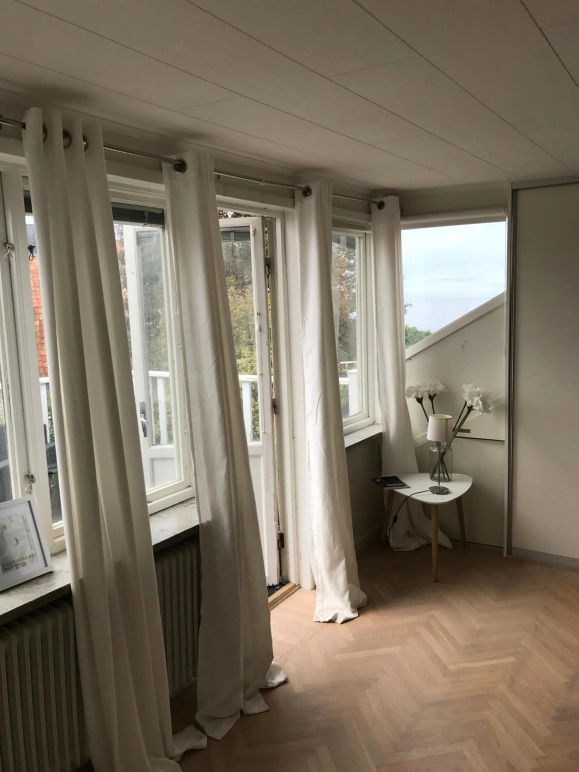 Photo of the whole room in Mullbärsgårdens Bed and Breakfast