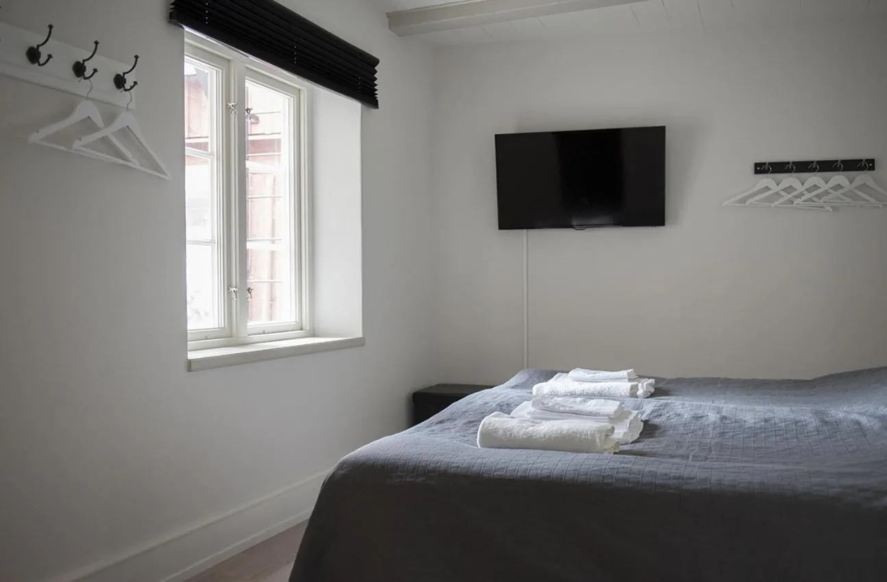 Bedroom, Bed in Mullbärsgårdens Bed and Breakfast