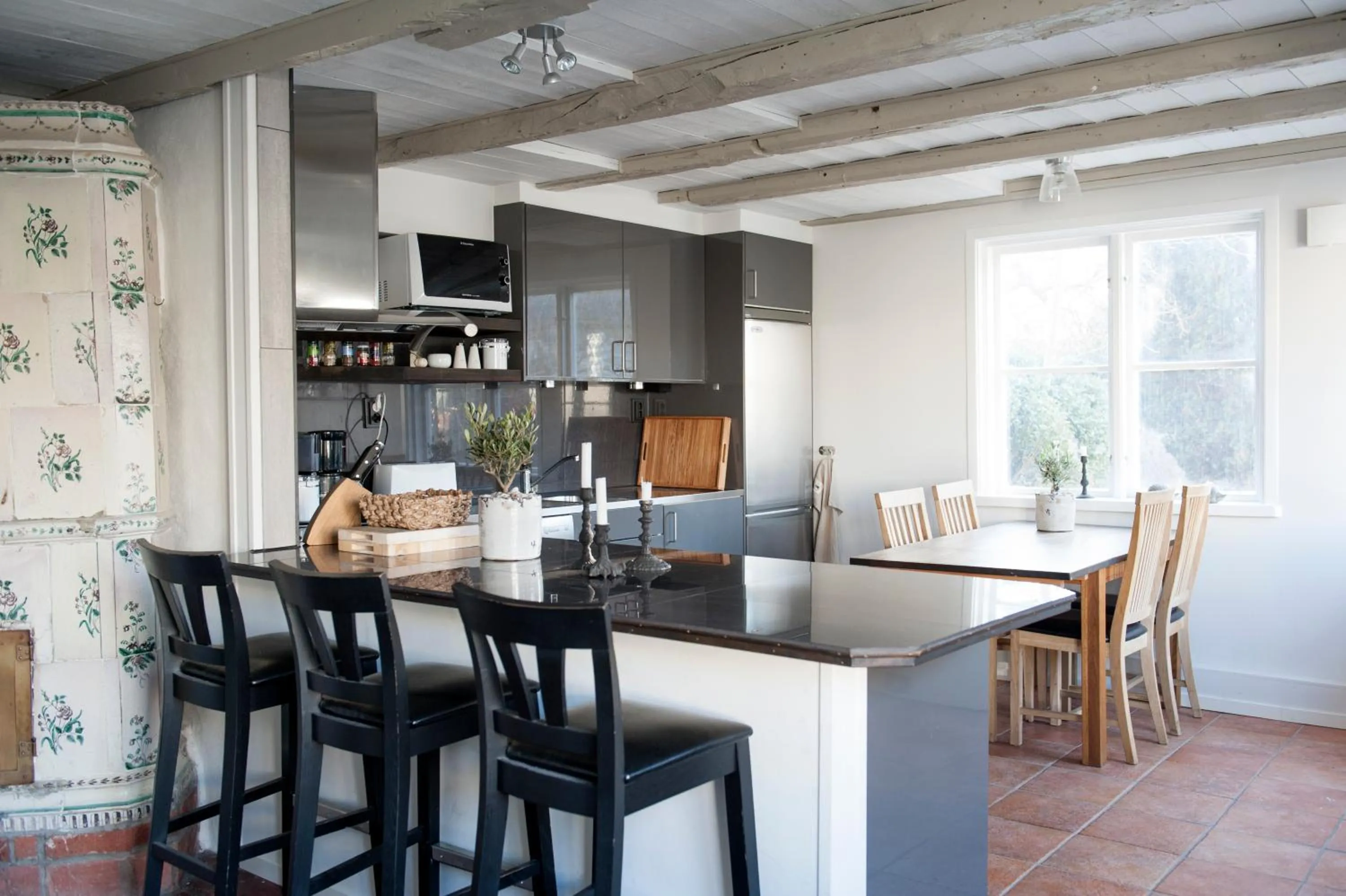 Kitchen or kitchenette in Mullbärsgårdens Bed and Breakfast