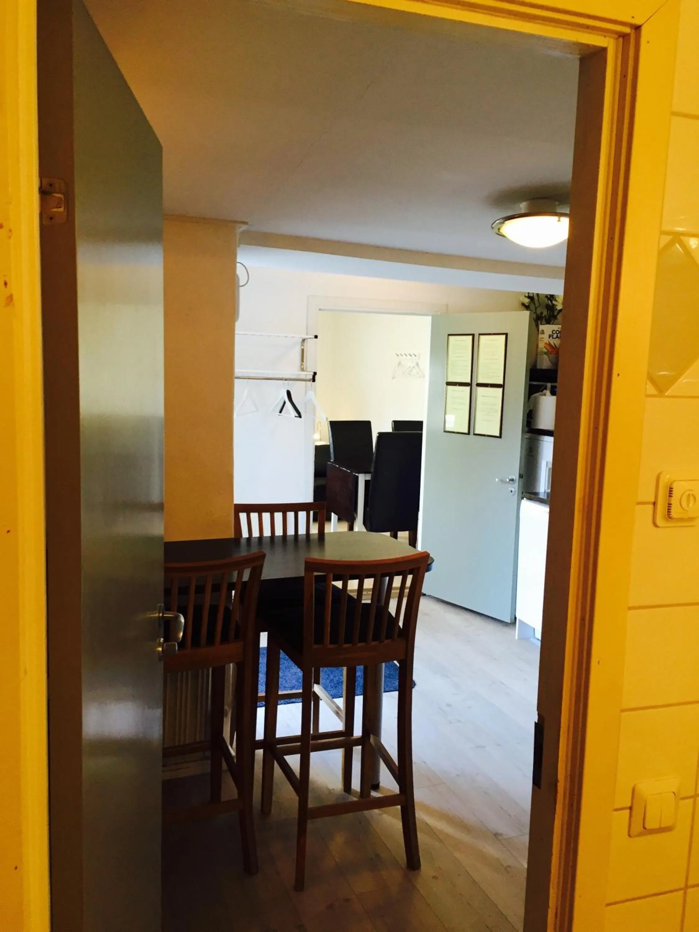 Food and drinks in Mullbärsgårdens Bed and Breakfast