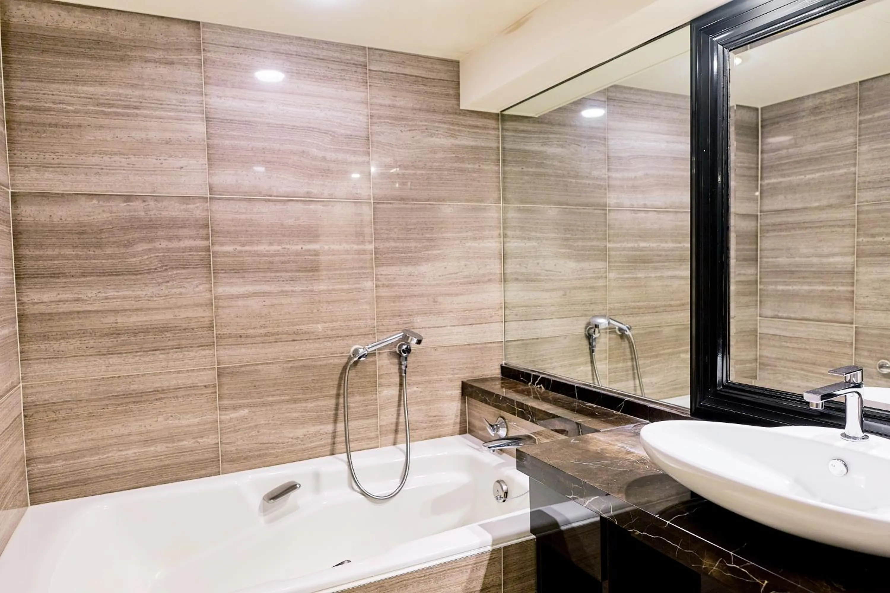 Bathroom in InterContinental Tokyo Bay by IHG