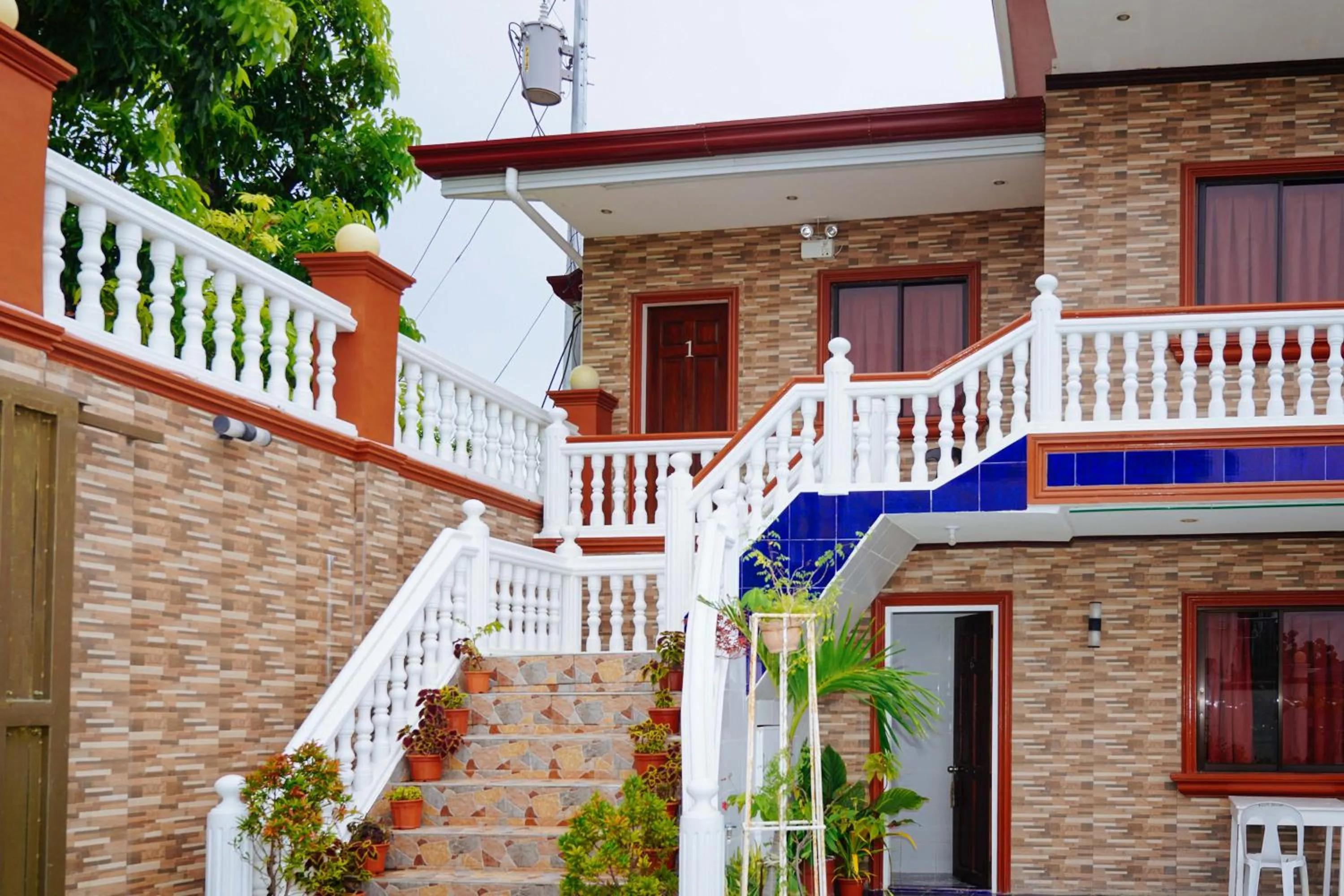 Property building in RedDoorz Plus at Billy's Resort Oslob