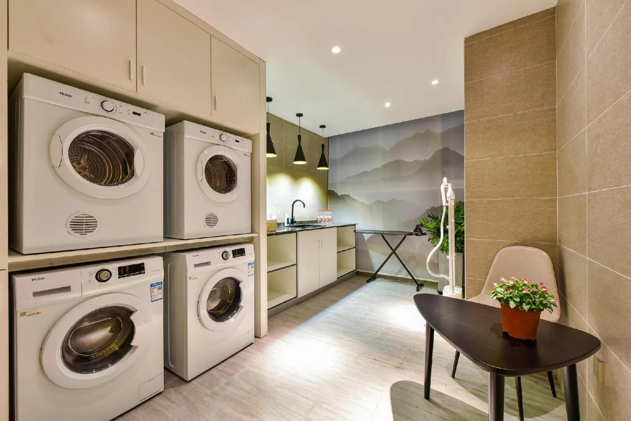 laundry in Atour Hotel Dalian Lvshunkou